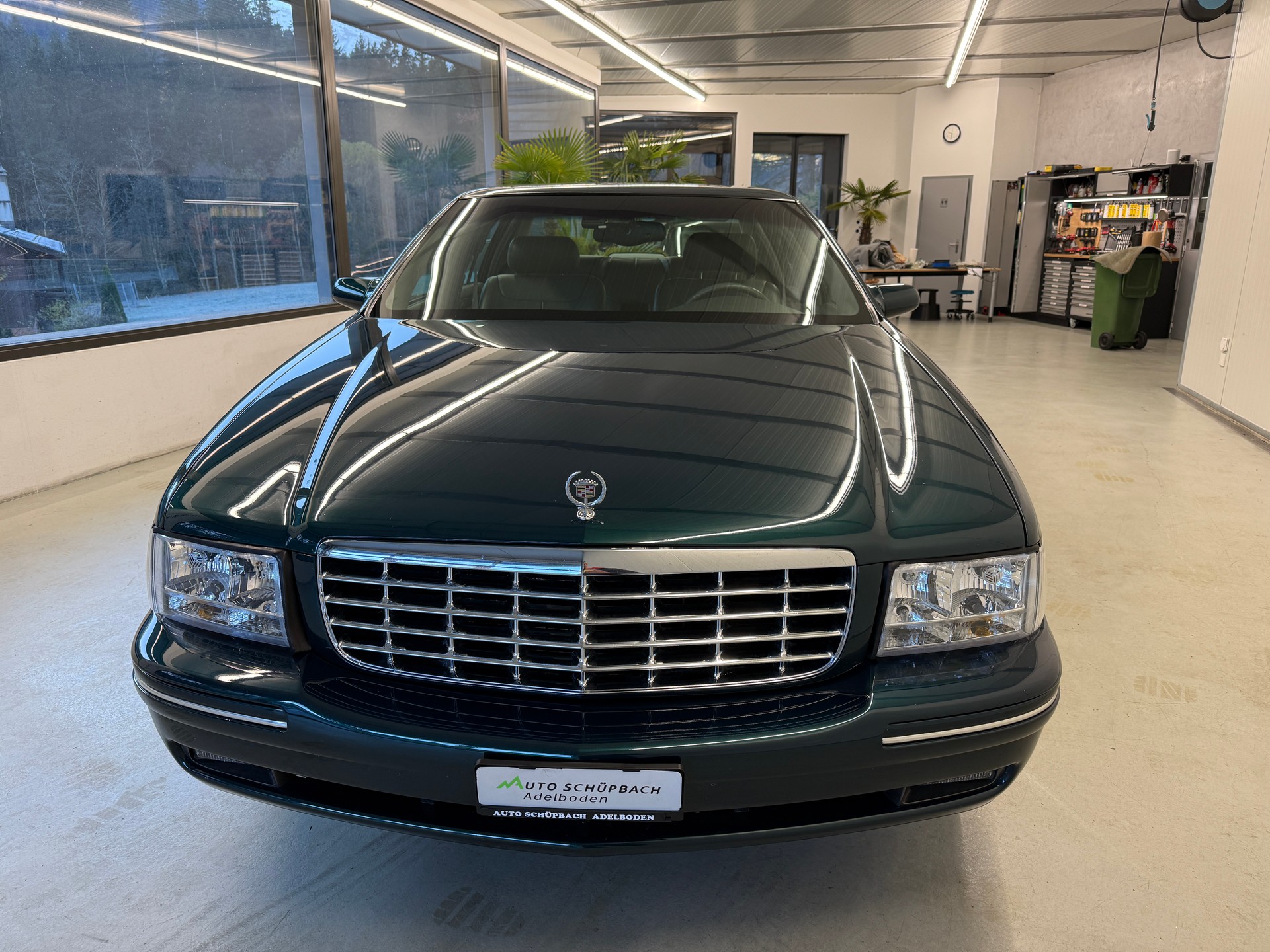 CADILLAC DEVILLE CONCOURS V8-image-12