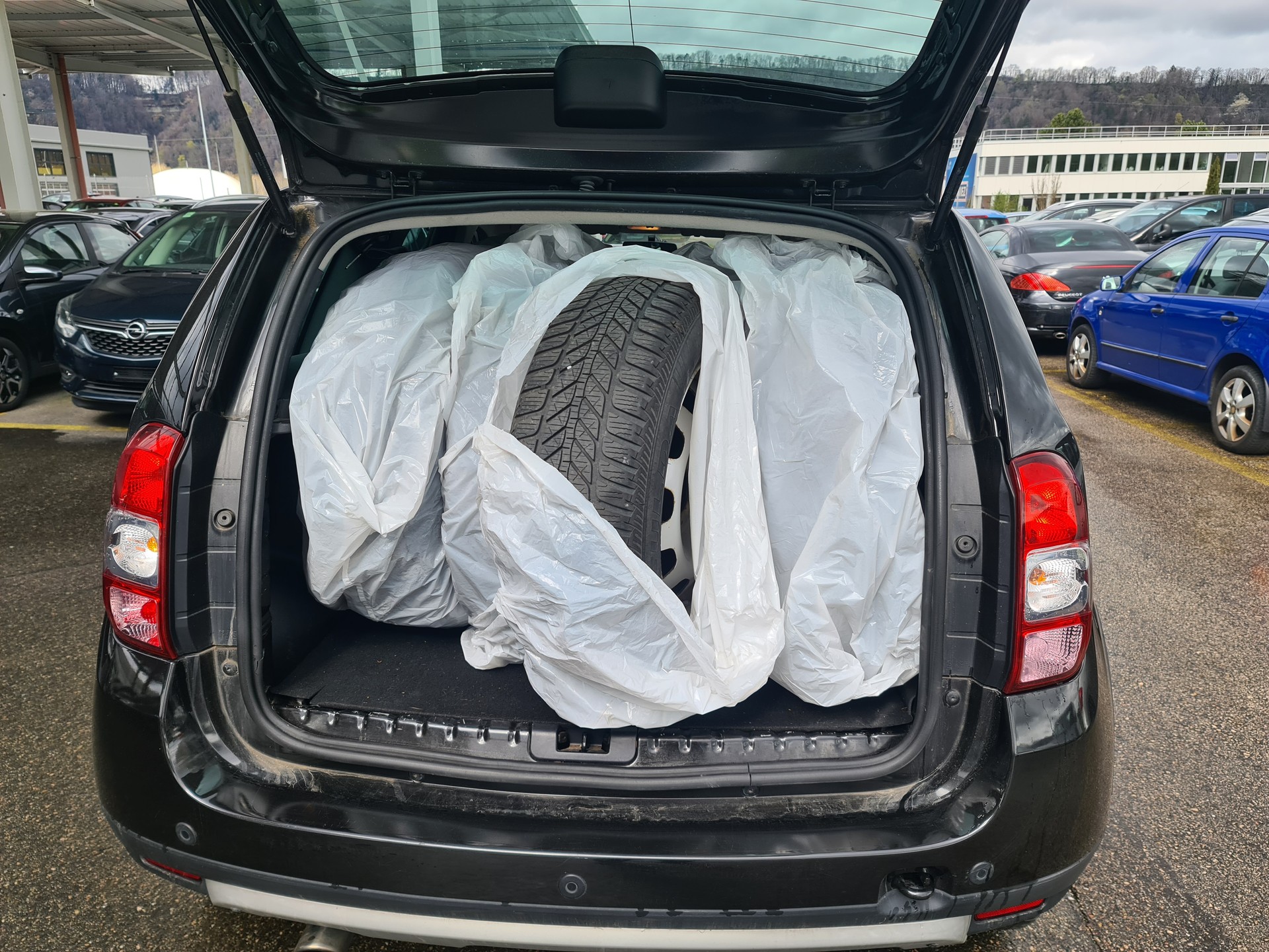 DACIA Duster 1.2 T Privilège 4x4-image-6