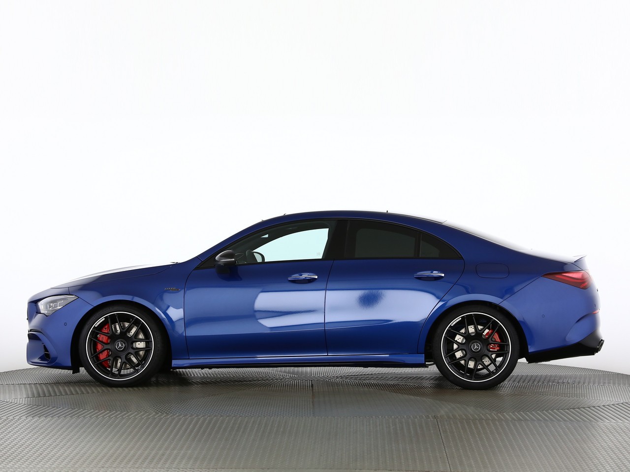 MERCEDES-BENZ CLA 45 S AMG 4Matic+ 8G-DCT-image-2