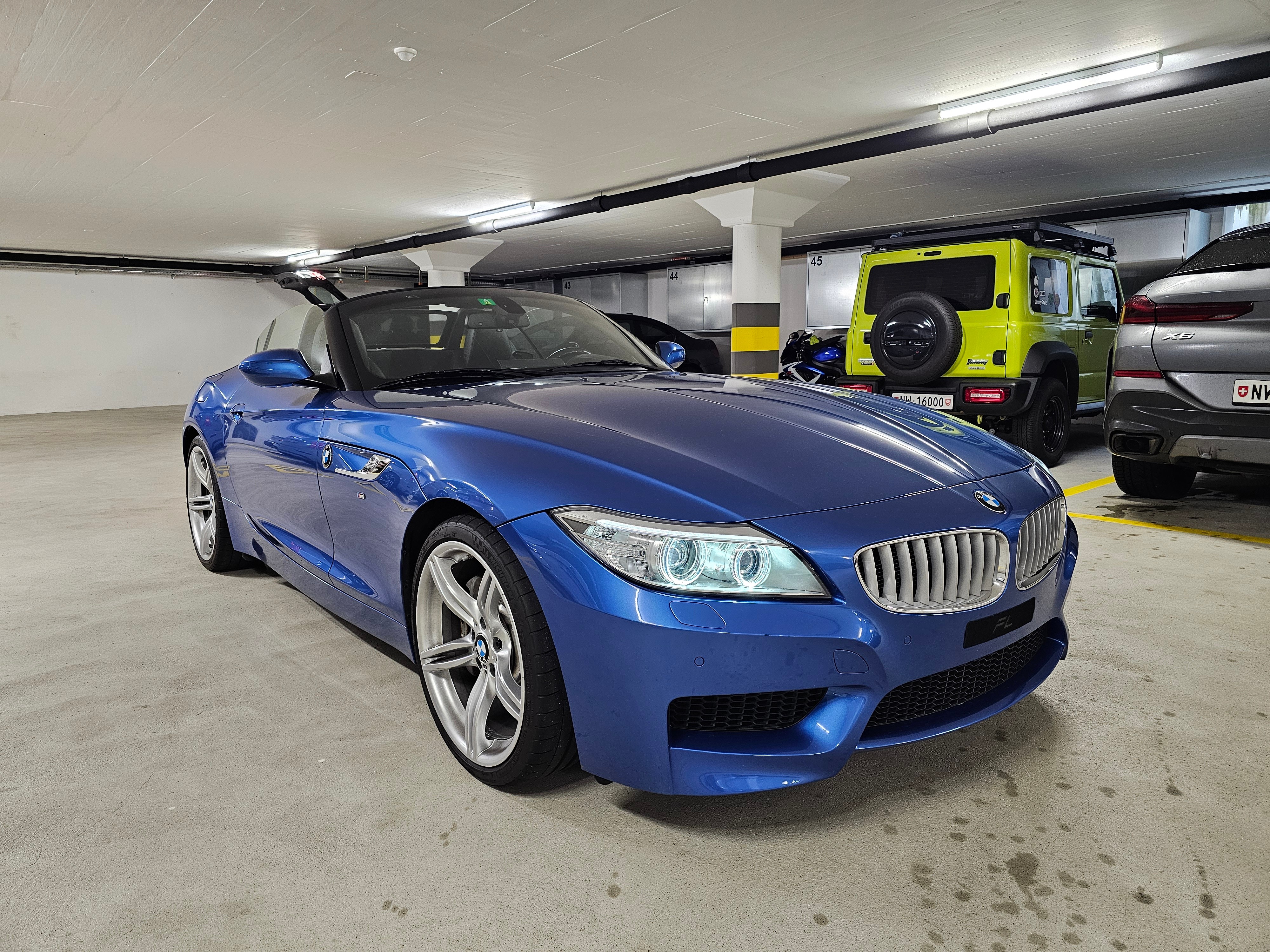 Car photo