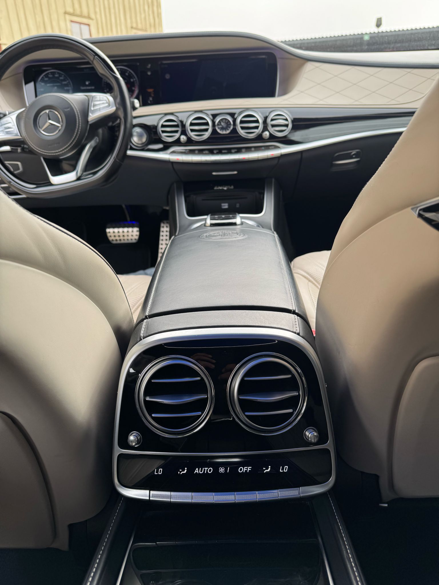 MERCEDES-BENZ S 63 AMG L 4Matic Speedshift MCT ***Einmalig in der CH***-image-13