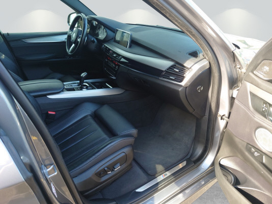 BMW X5 xDrive 30d Pure MSport-image-6