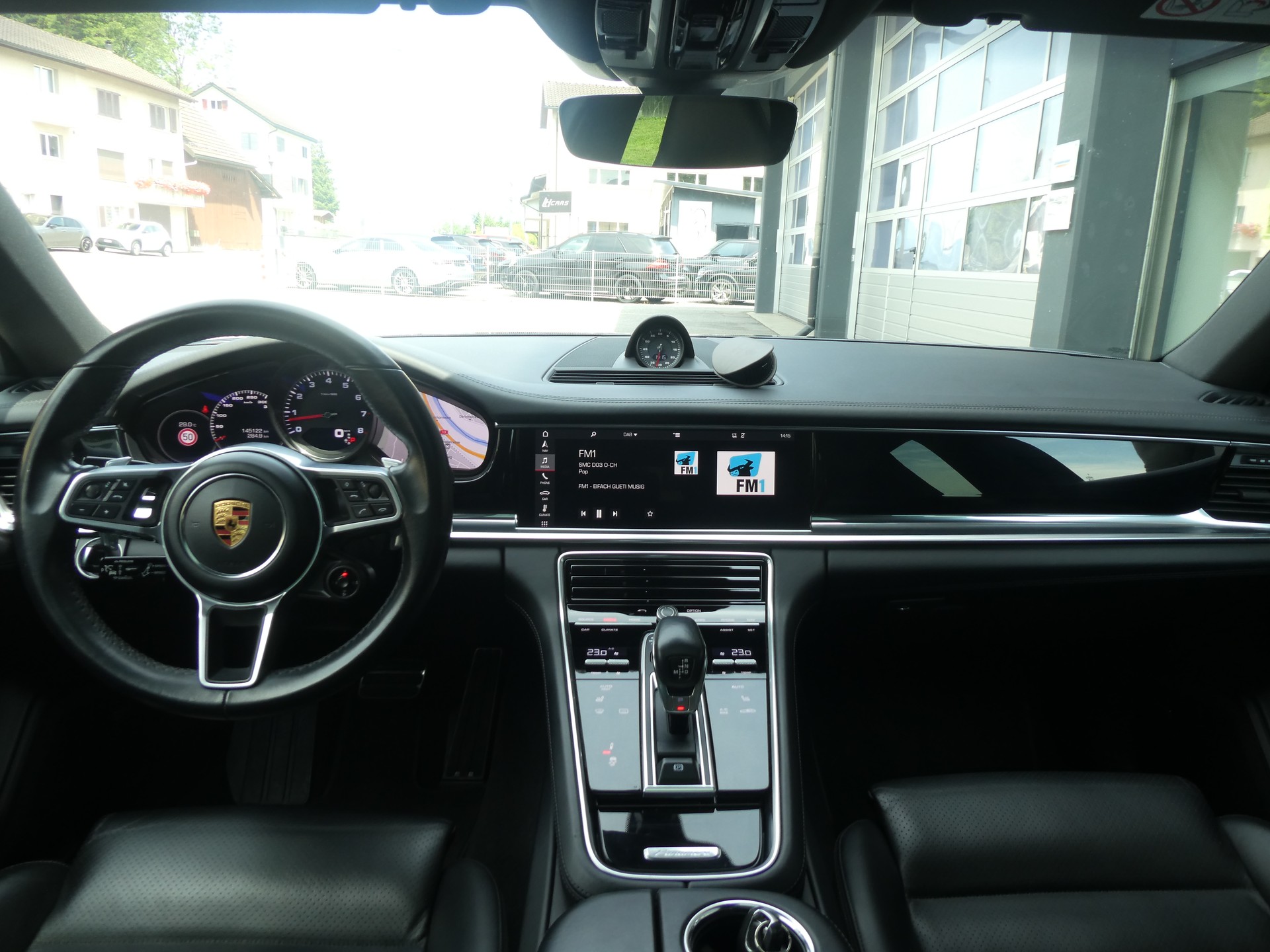 PORSCHE Panamera 4S Sport Turismo PDK-image-5