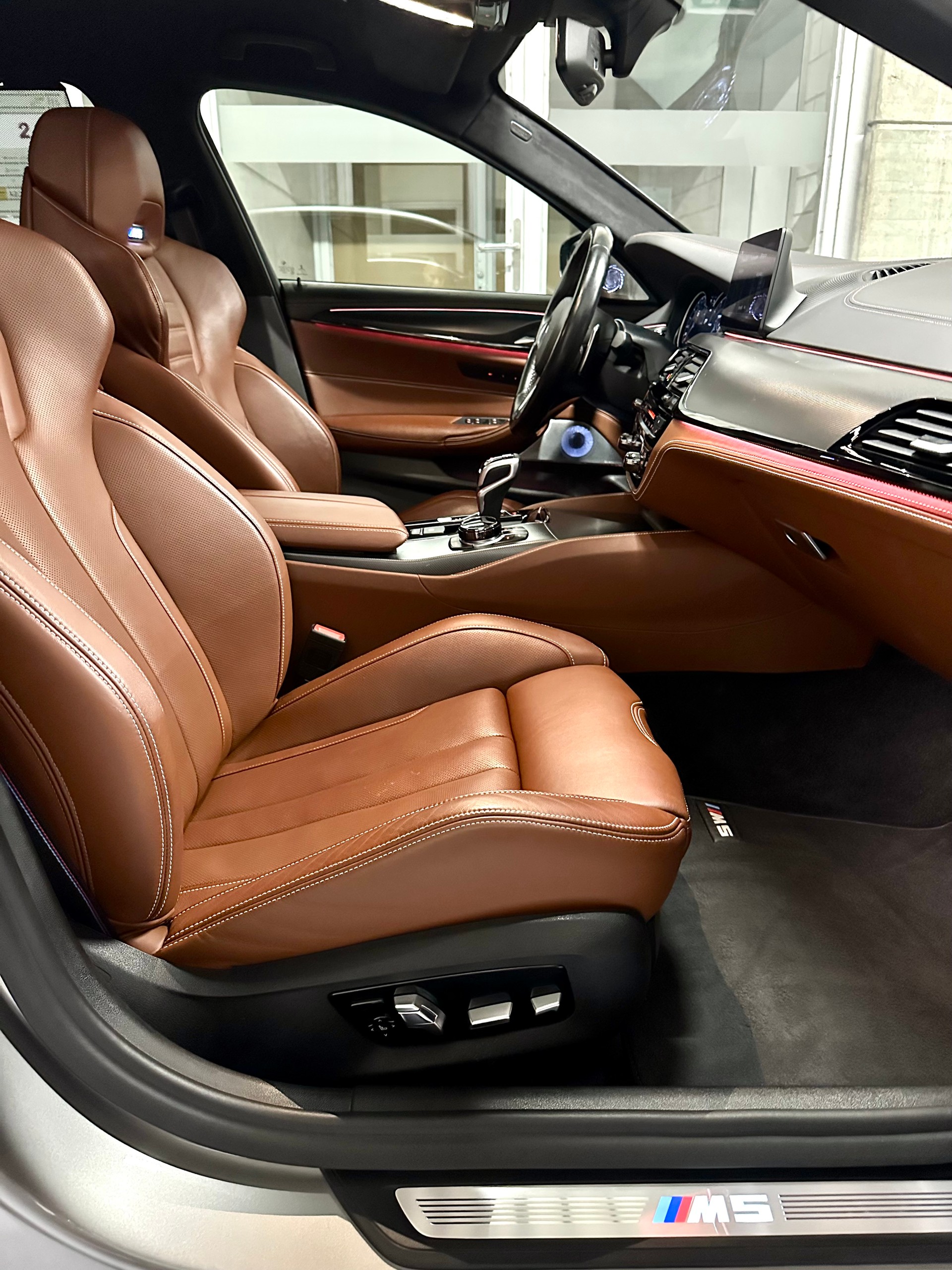 BMW M5 xDrive Competition Drivelogic-image-12