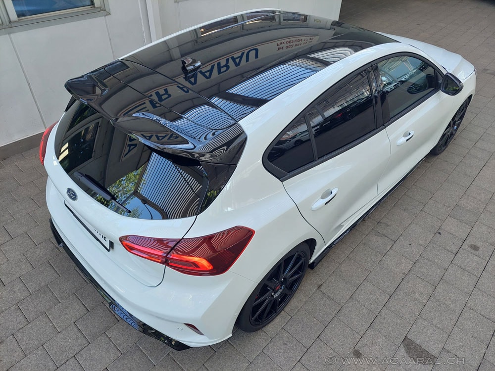 FORD Focus 2.3 ST X Performance 6- Gang / Video : https://youtu.be/DFi5A1zQwjo / Bilder : https://youtu.be/WncwxiNG4lQ-image-4