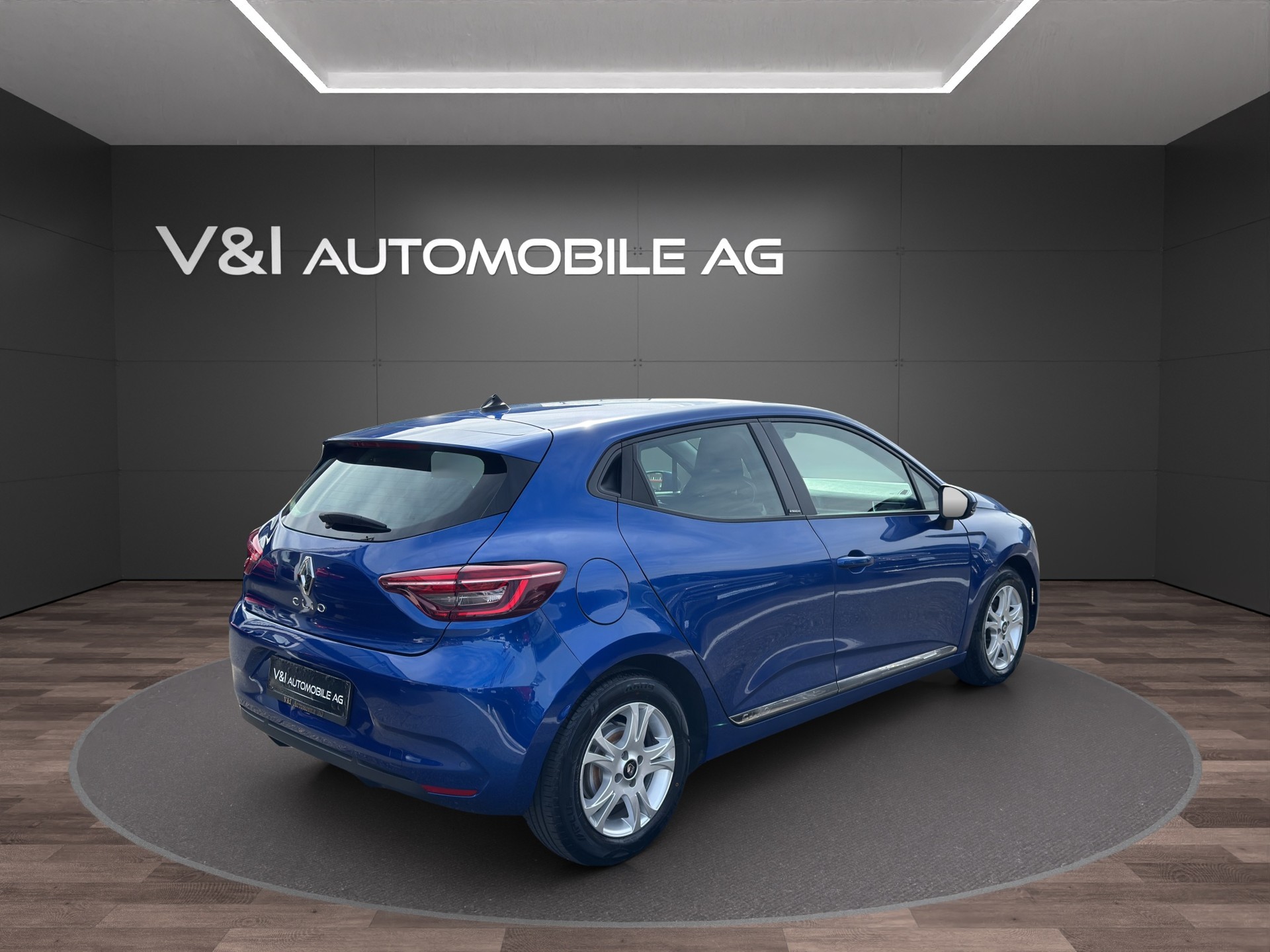 RENAULT Clio 1.6 E-Tech Zen-image-4