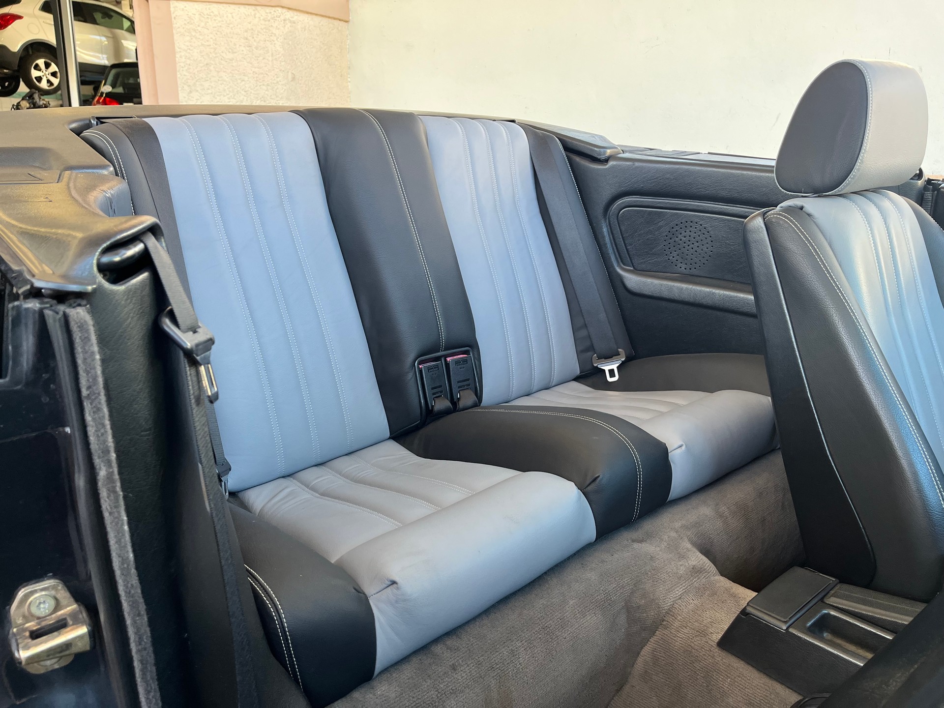 BMW 318i Cabrio ABS-image-11