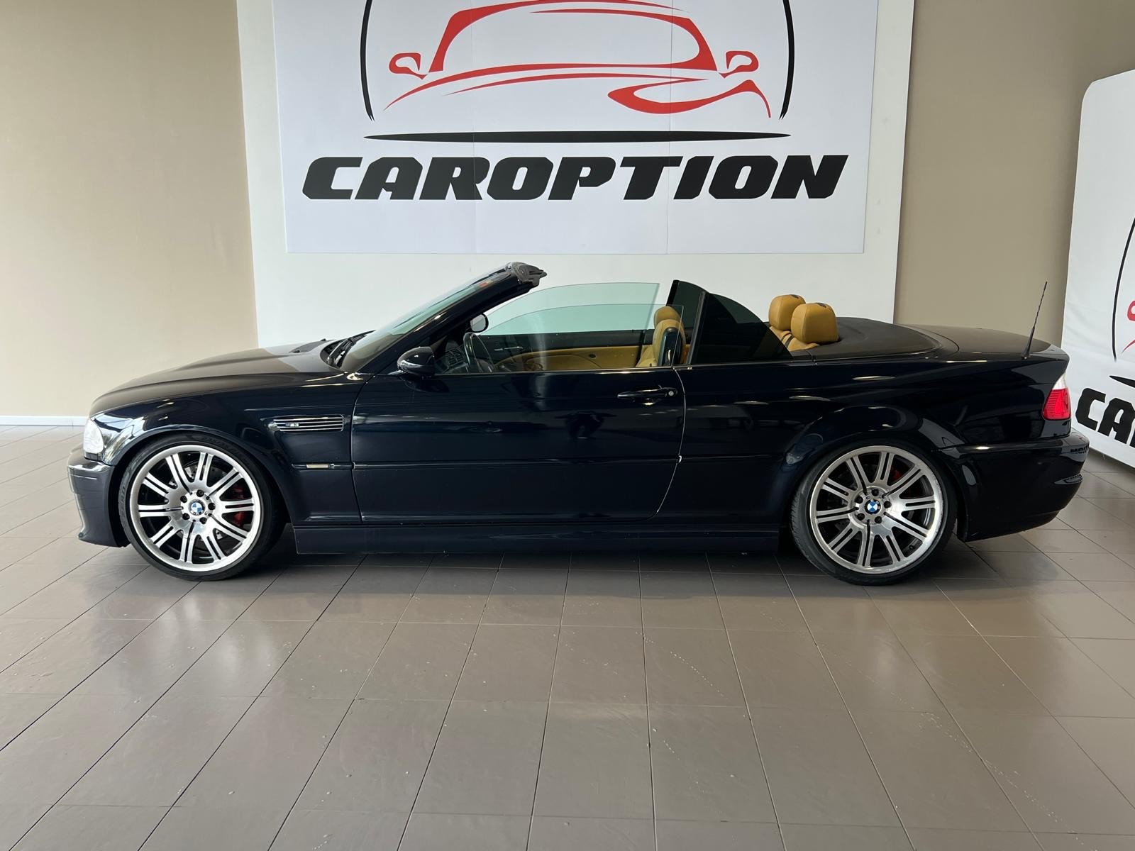 BMW M3 Cabriolet-image-5