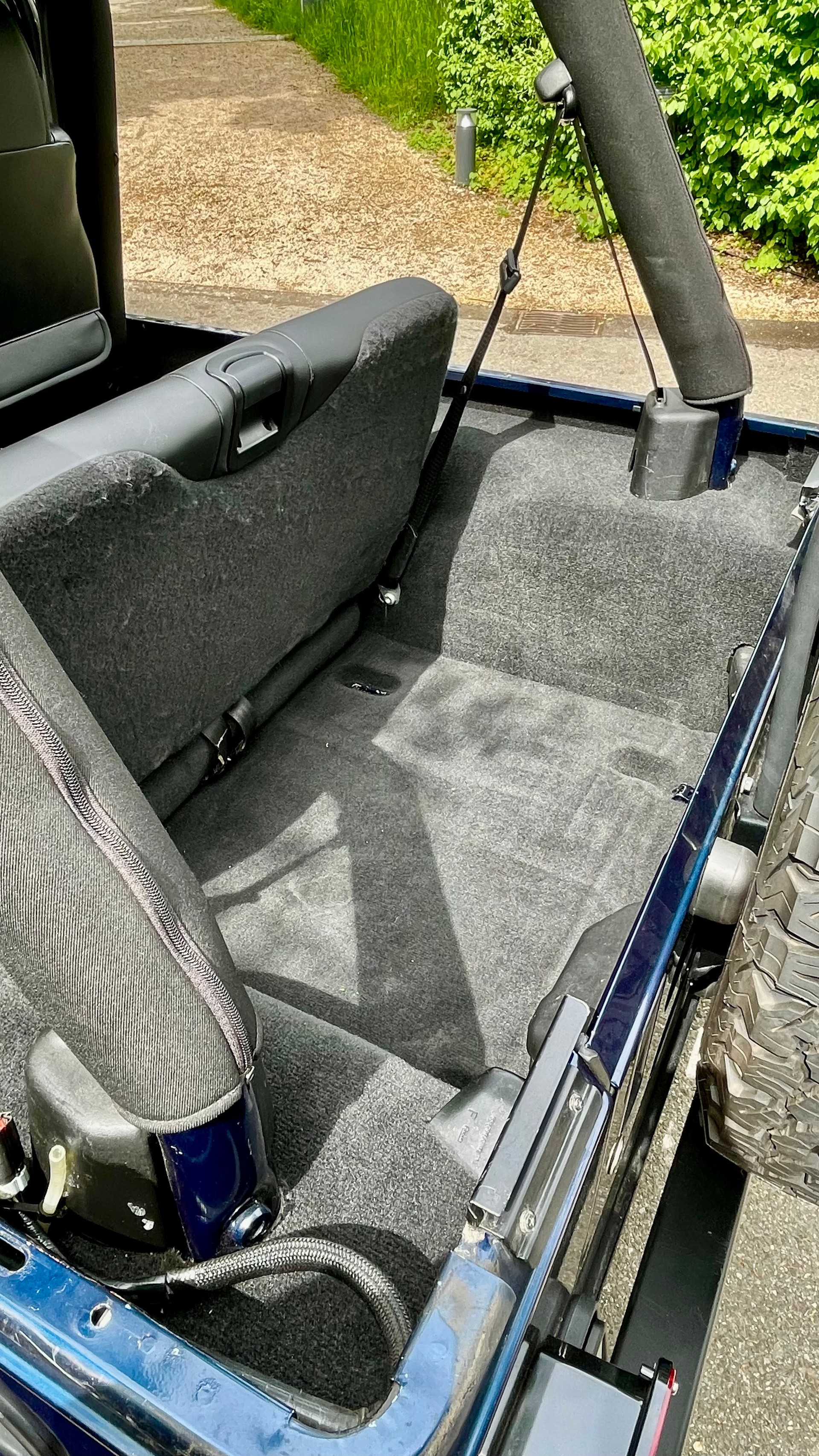 JEEP Wrangler 4.0 Unlimited LJ-image-13