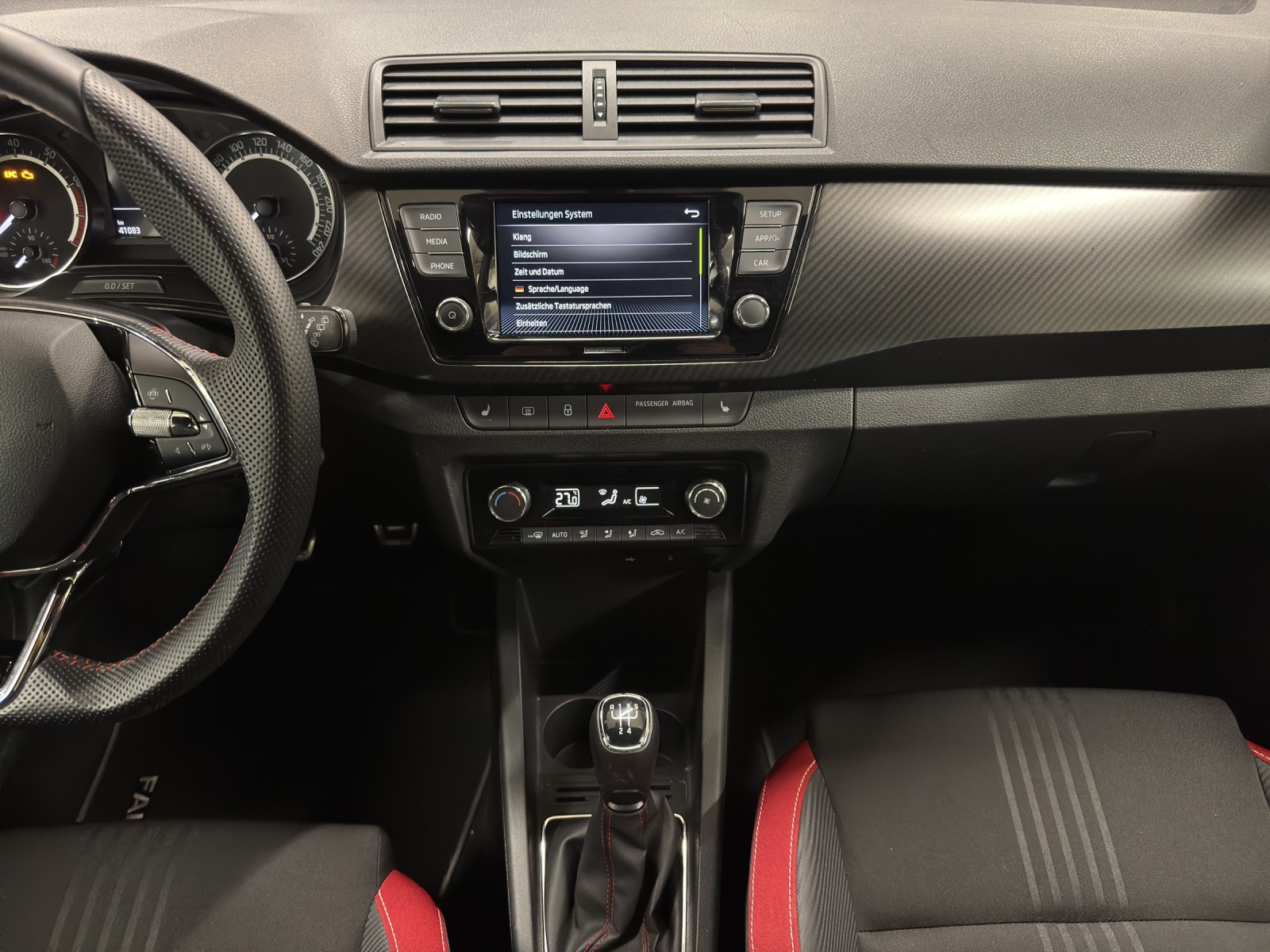 SKODA Fabia 1.0 TSI Monte Carlo-image-9