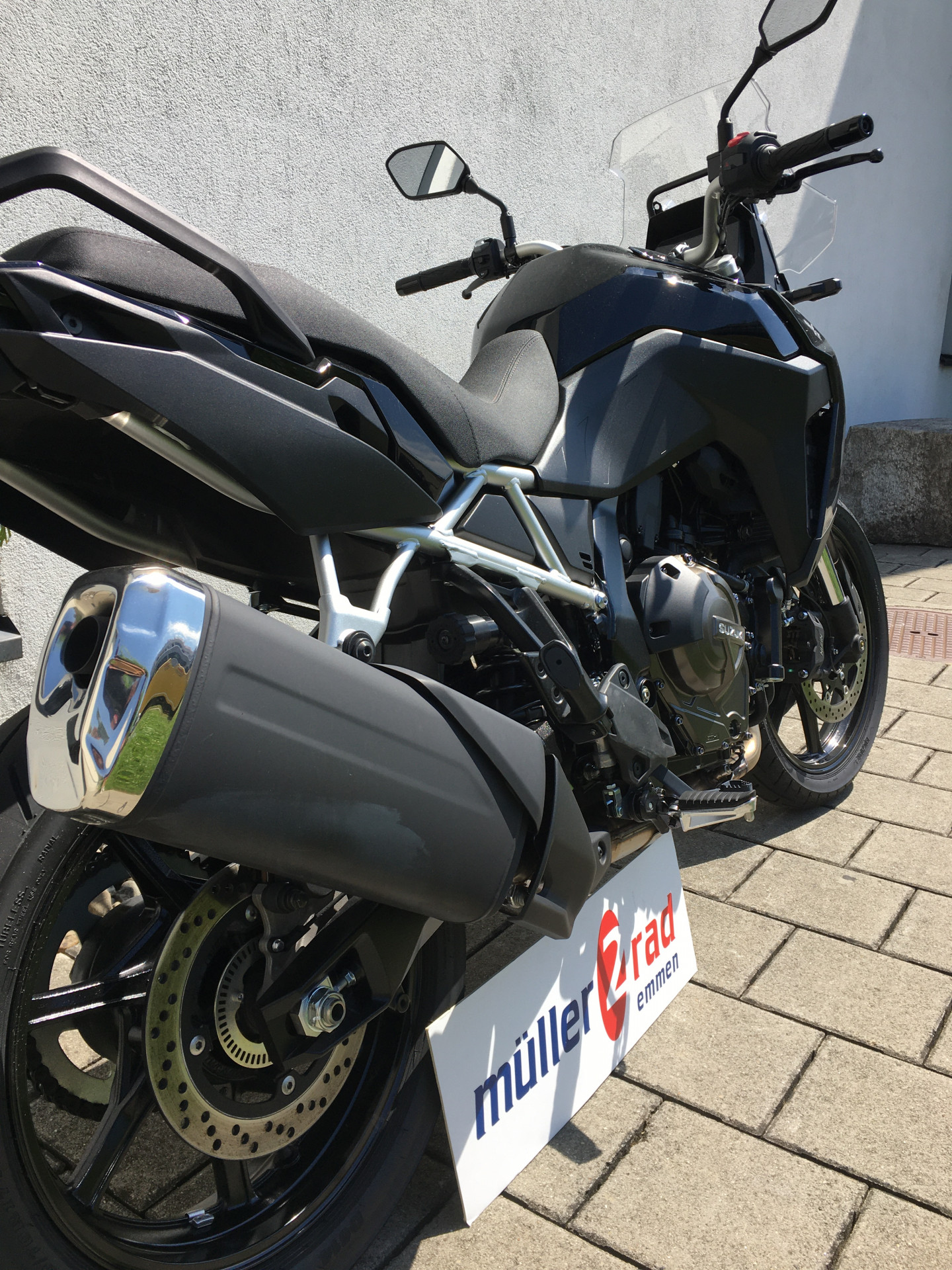 SUZUKI DL 800 V-Strom-image-4
