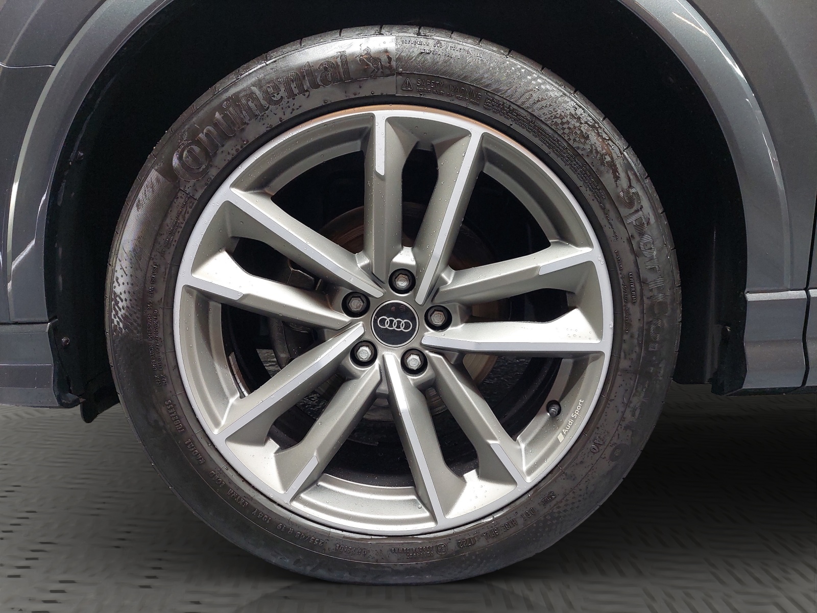 AUDI Q3 35 TDI S line quattro S-tronic-image-11