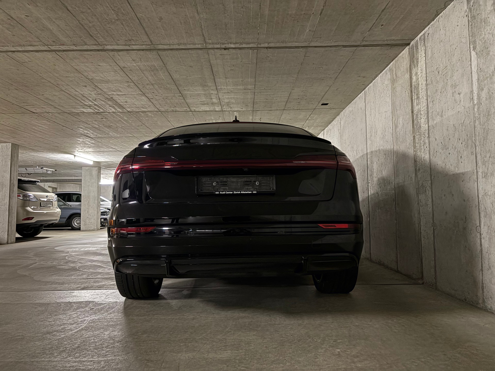 AUDI e-tron 50 Sportback S Line quattro-image-2