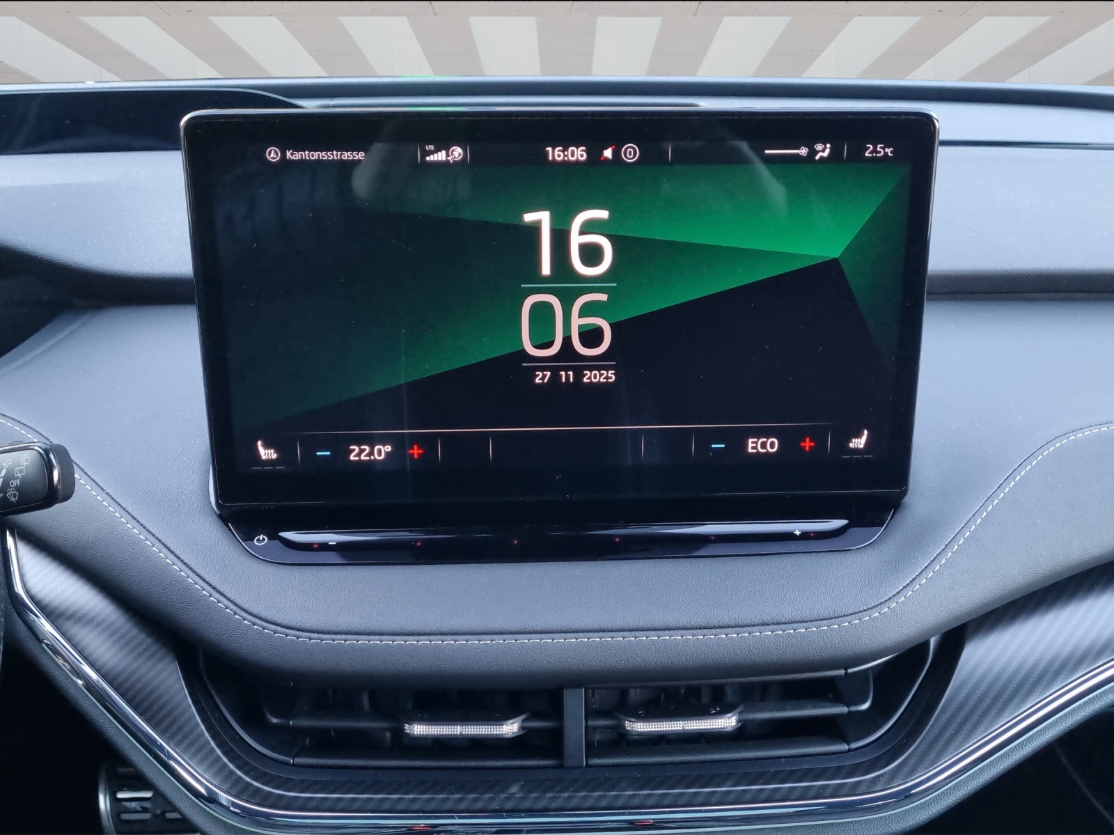 SKODA Enyaq iV 80 SportLine-image-7
