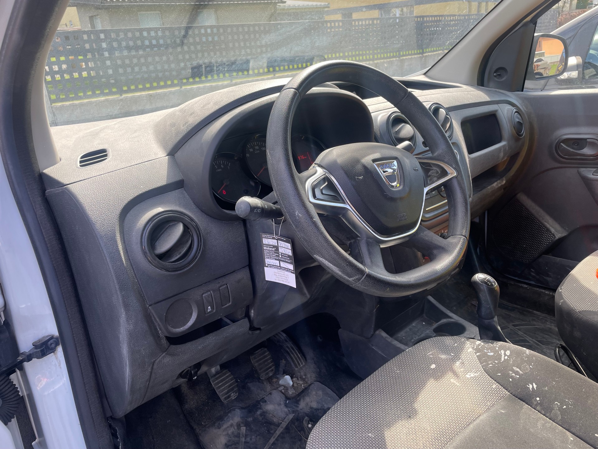 DACIA Dokker Van TCe 115 S&S Essential Verblecht-image-10