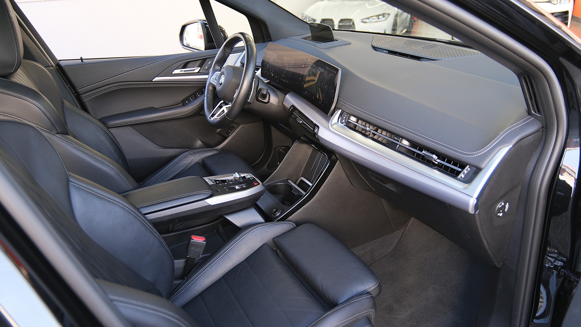 BMW 223i Active Tourer M Sport DKG-image-11