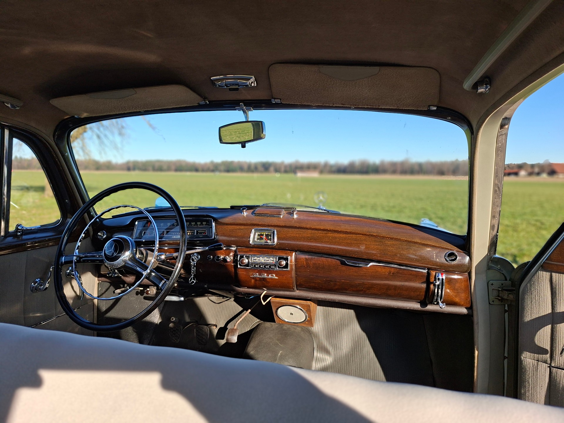 MERCEDES-BENZ Ponton-image-4