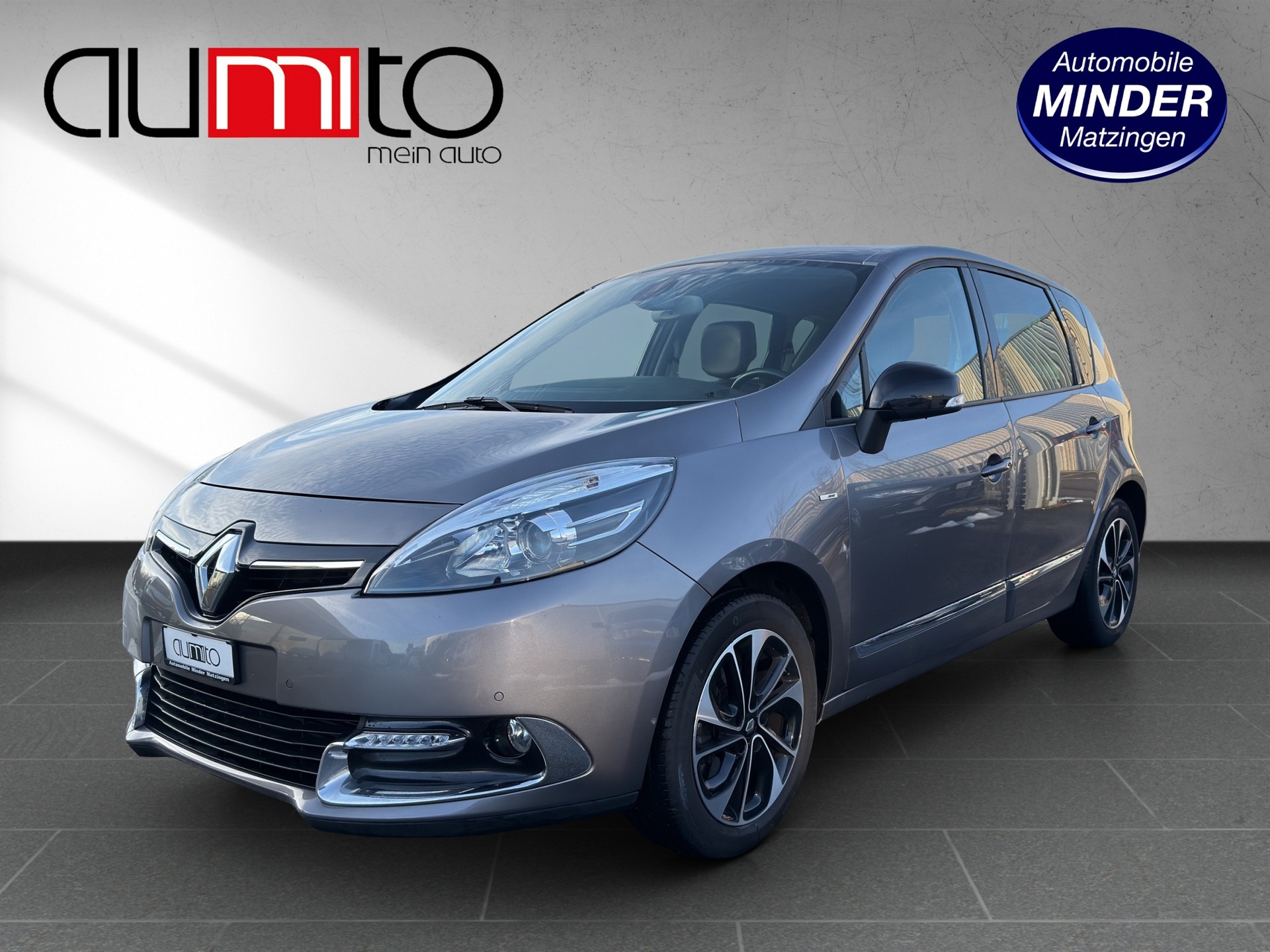 RENAULT Scénic 1.2 16V Turbo Bose-image-12