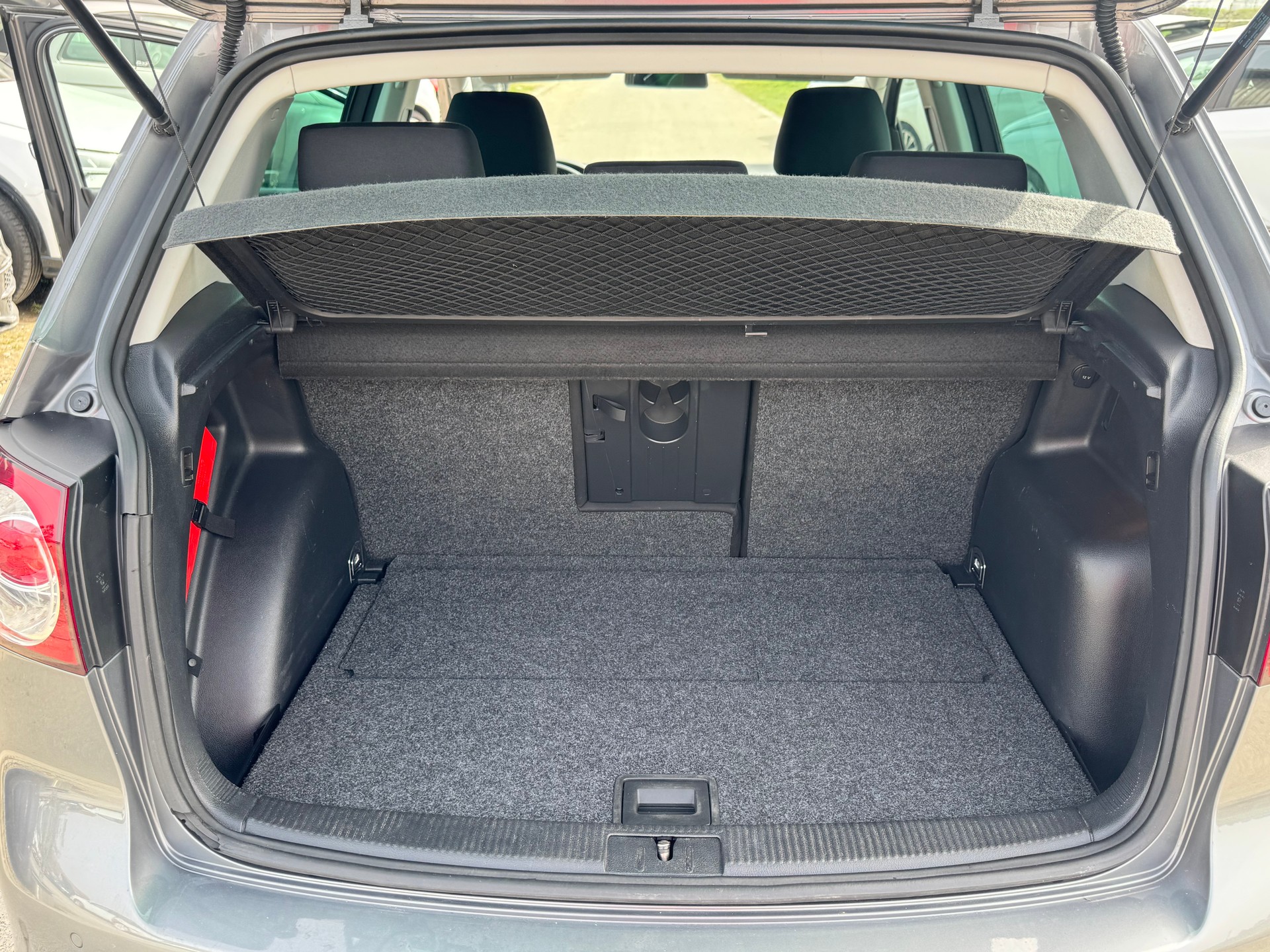 VW Golf Plus 1.4 TSI Comfortline DSG-image-15