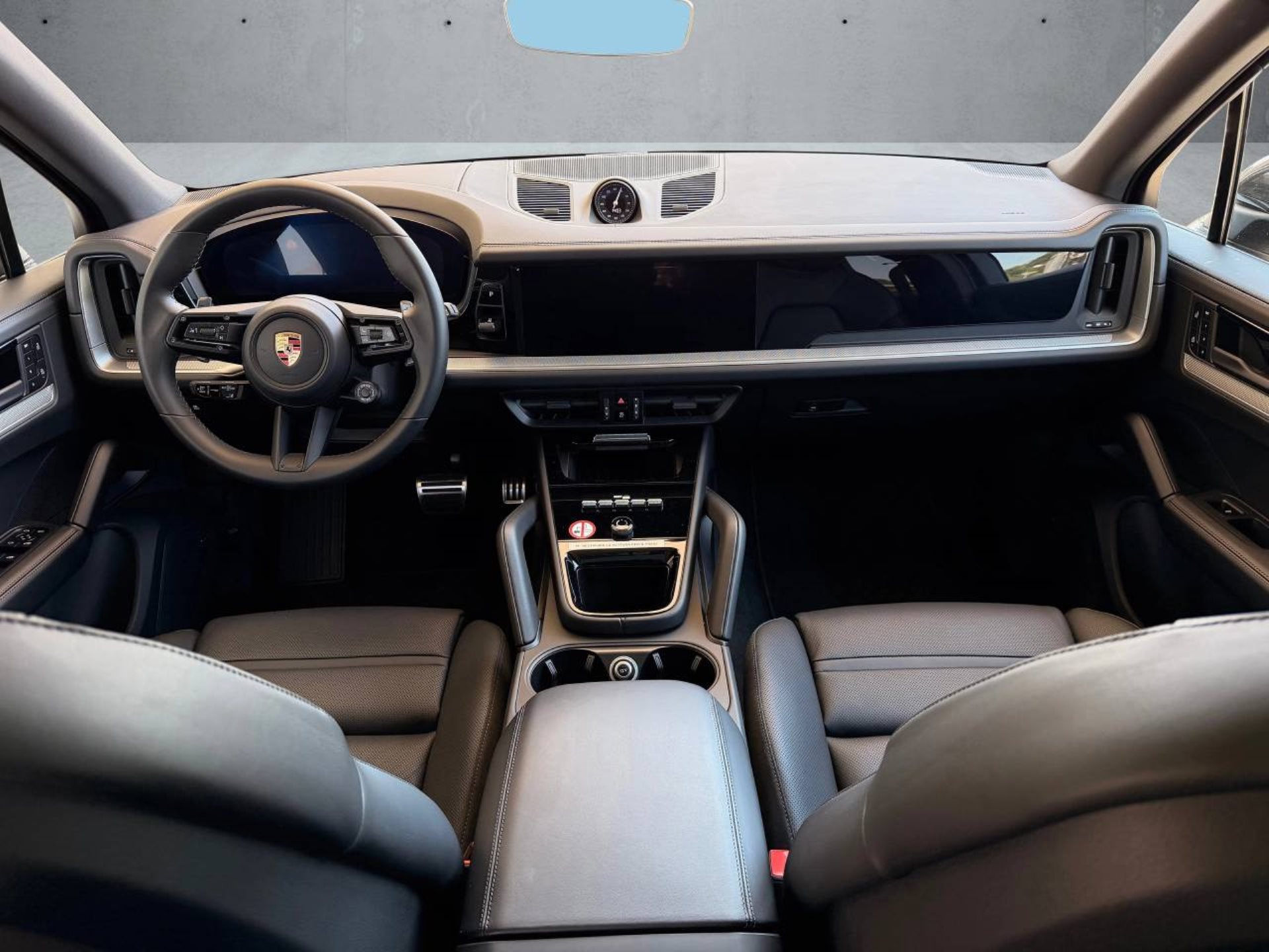 PORSCHE Cayenne S-image-15