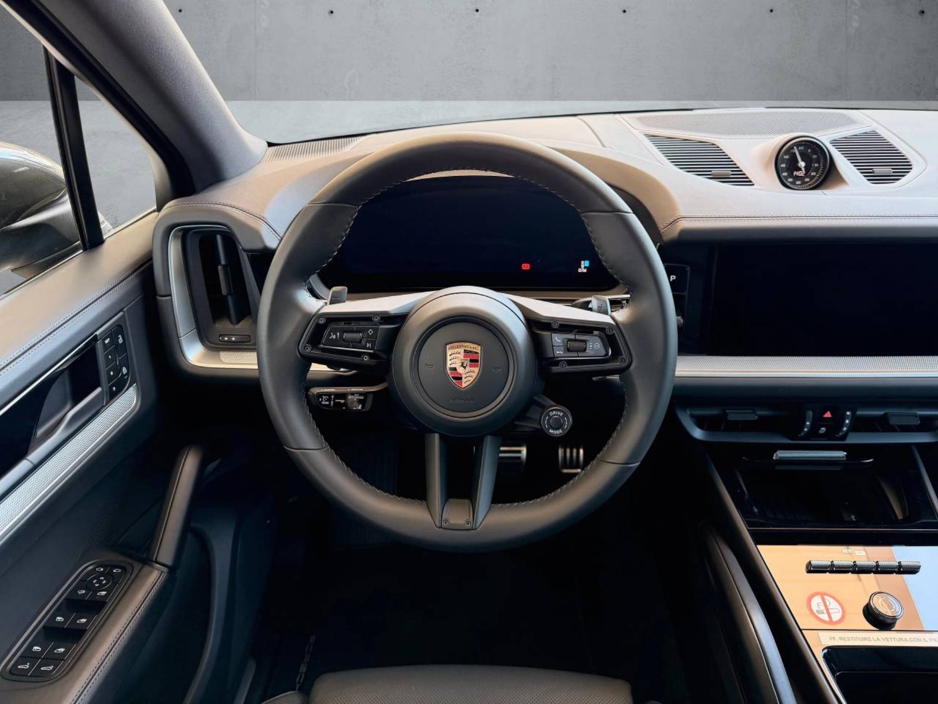 PORSCHE Cayenne S-image-12