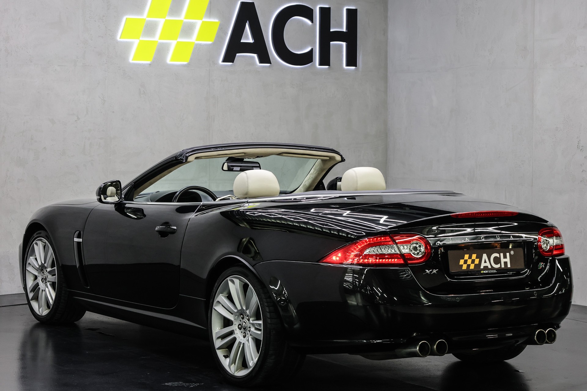 JAGUAR XKR Convertible 5.0 V8 Supercharged-image-6