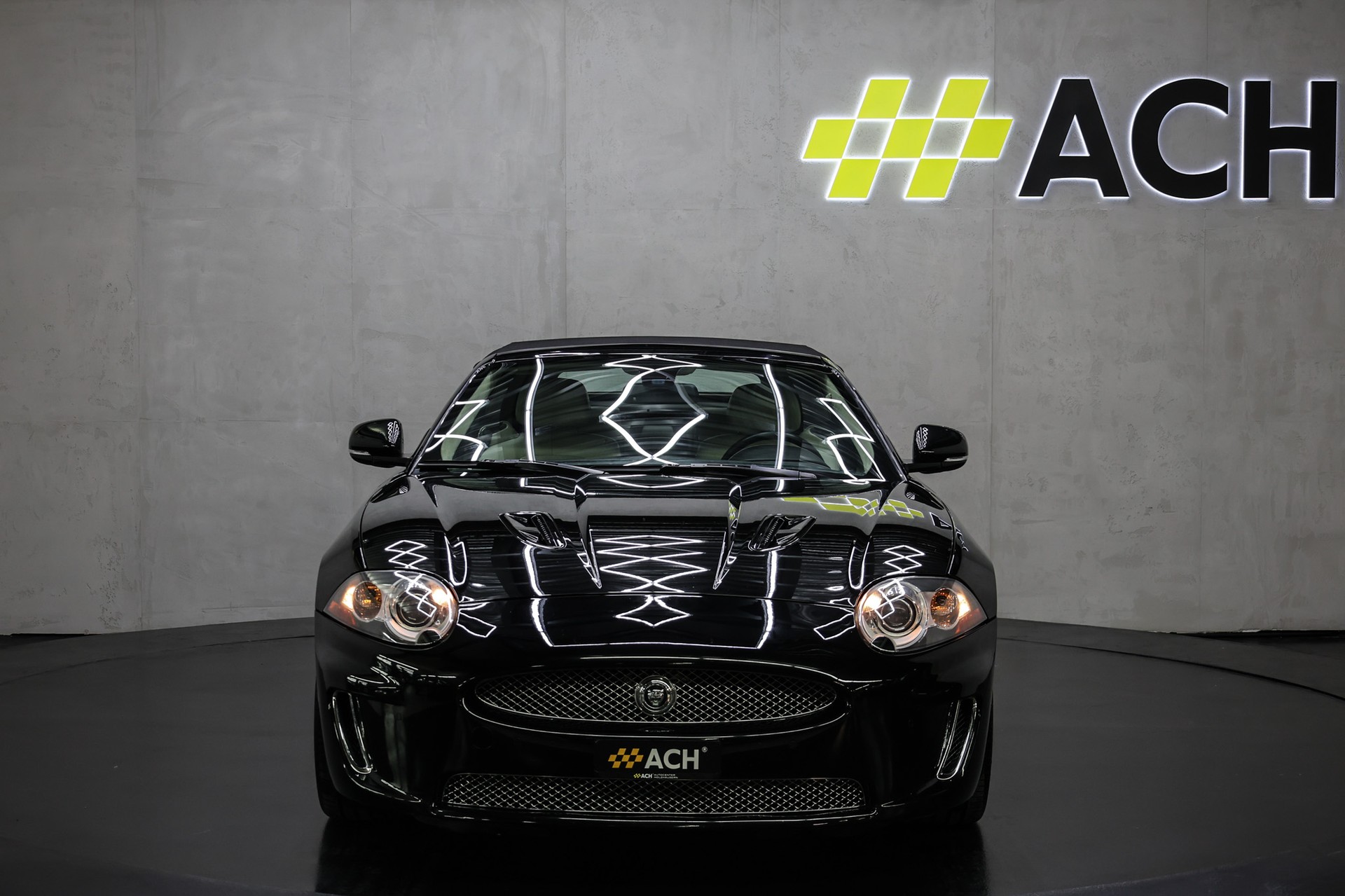 JAGUAR XKR Convertible 5.0 V8 Supercharged-image-4