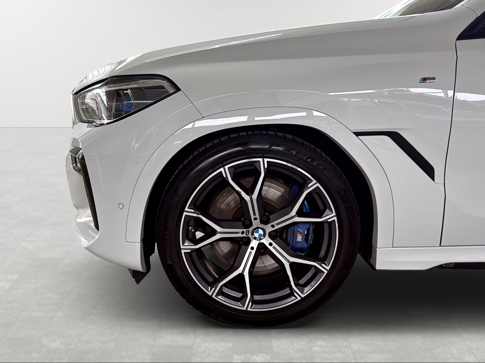 BMW X6 xDrive 48V 40d Steptronic M Sport-showroom-element-2