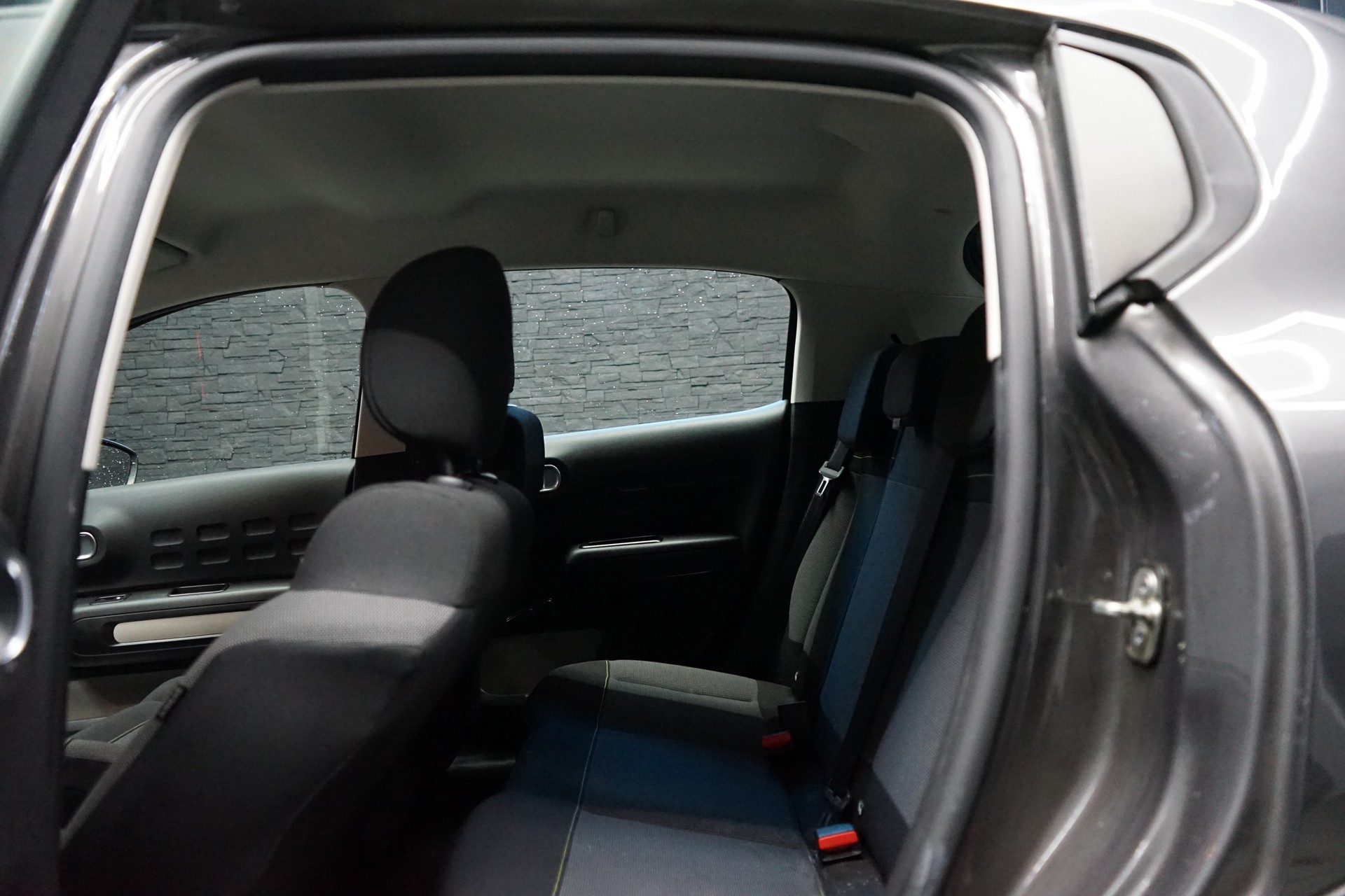 CITROEN C3 1.2i PureTech Feel EAT-image-5