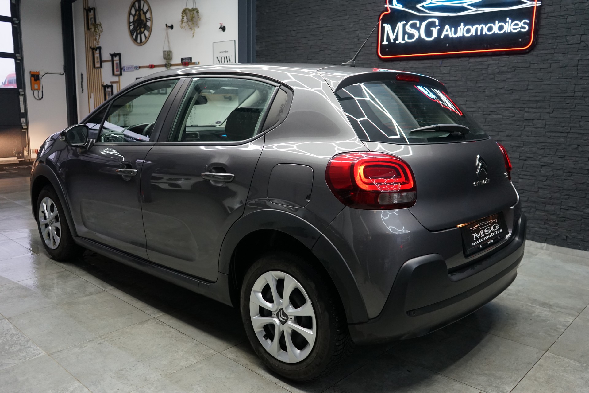 CITROEN C3 1.2i PureTech Feel EAT-image-2