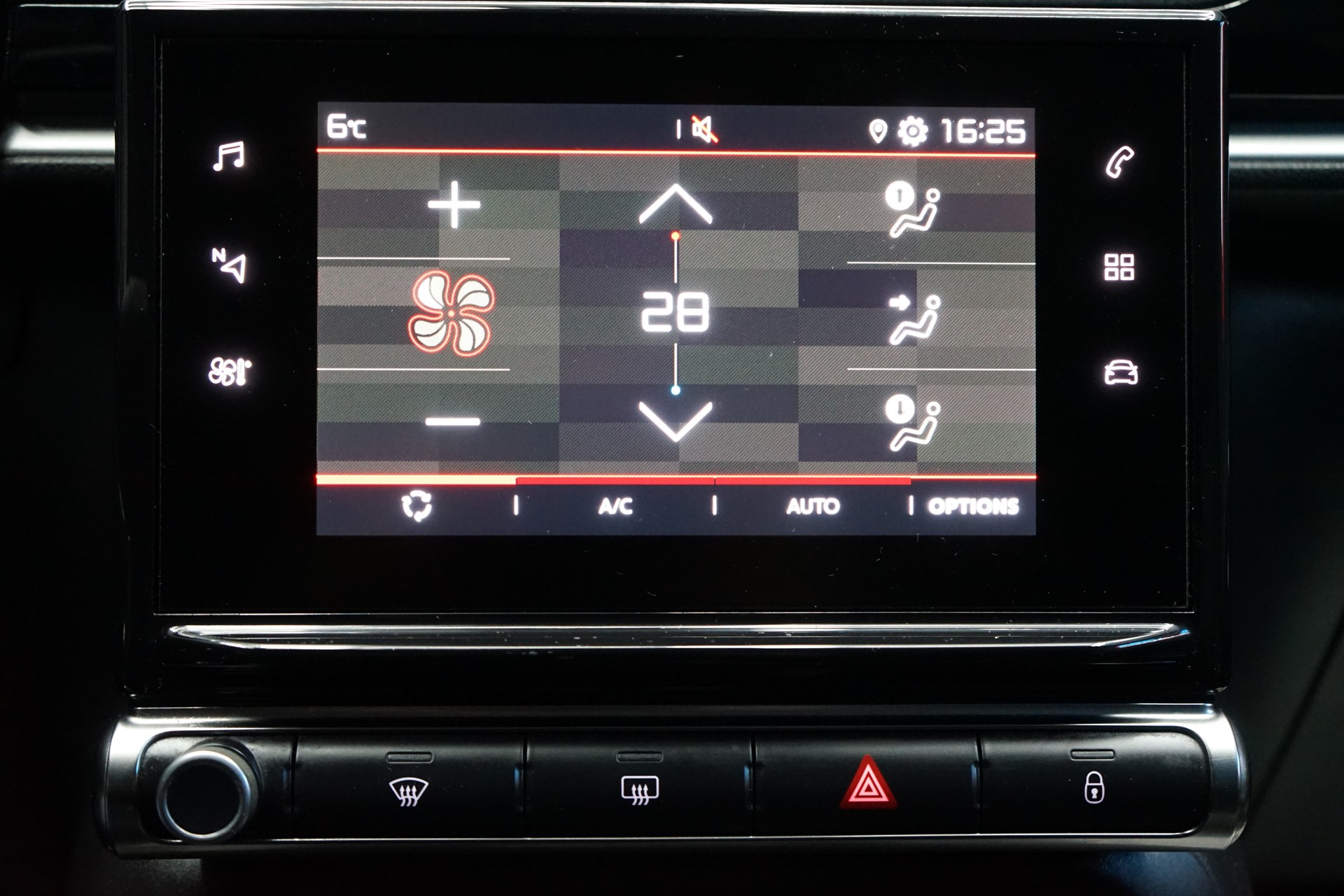 CITROEN C3 1.2i PureTech Feel EAT-image-16