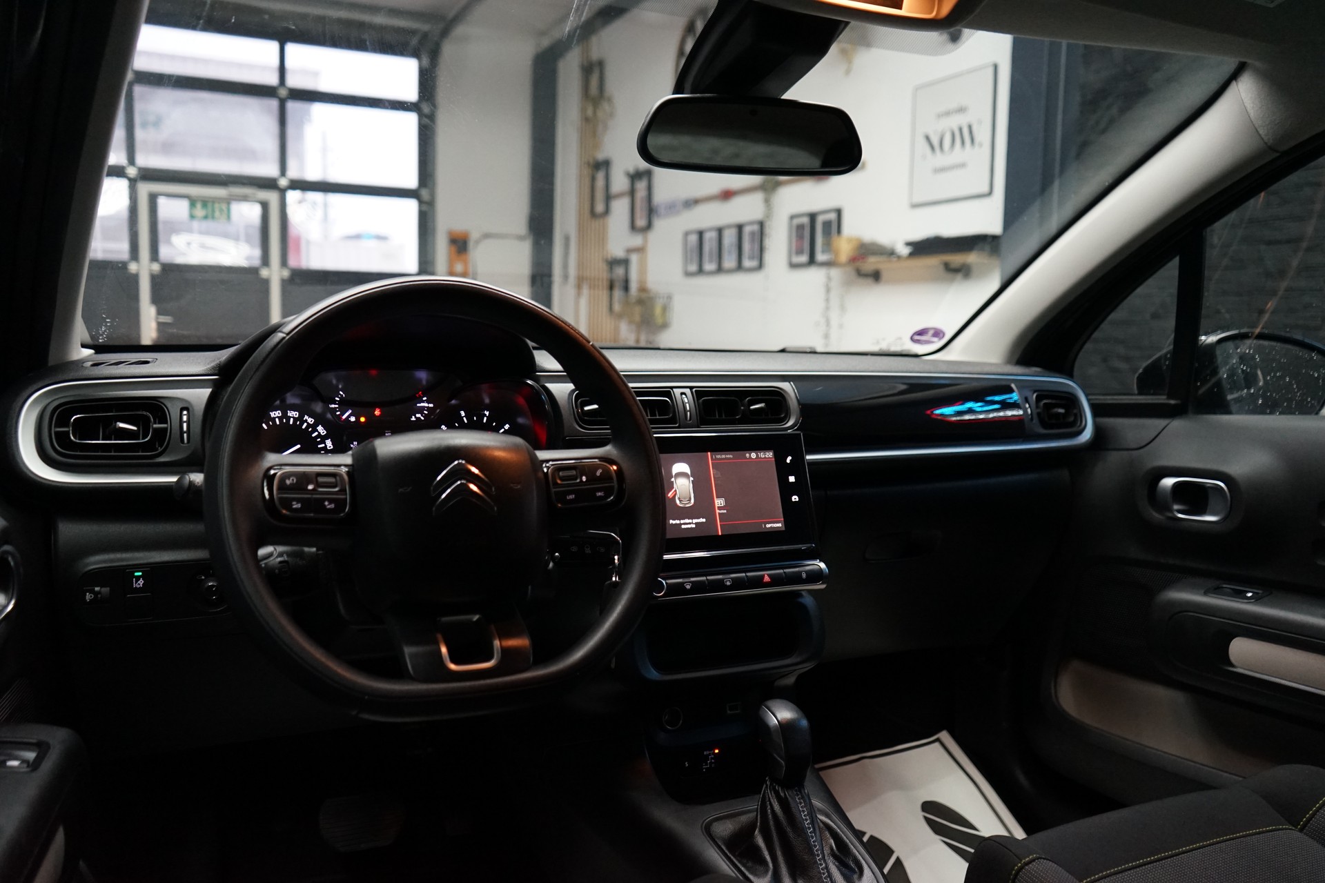 CITROEN C3 1.2i PureTech Feel EAT-image-6