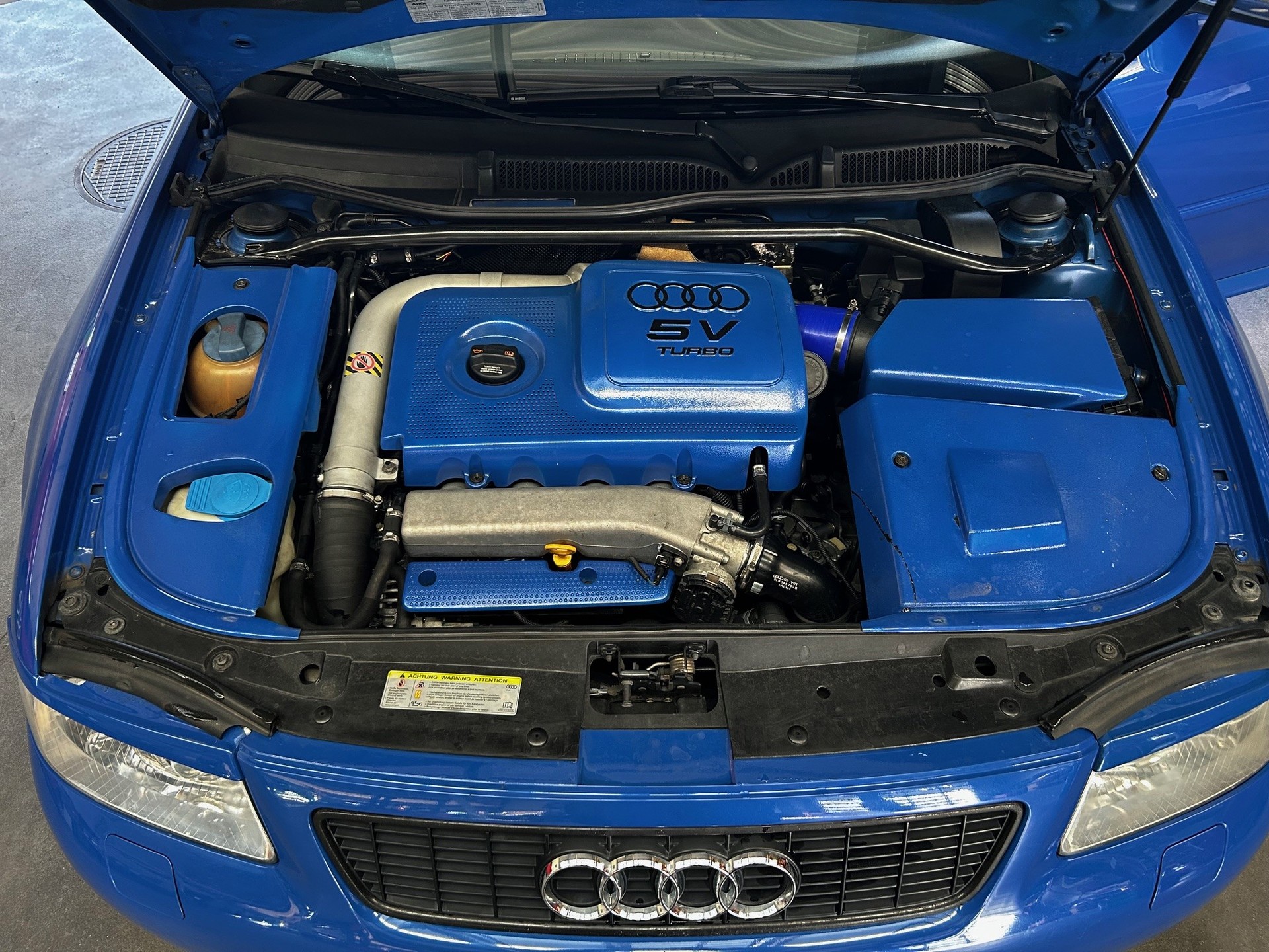 AUDI S3 quattro-image-6