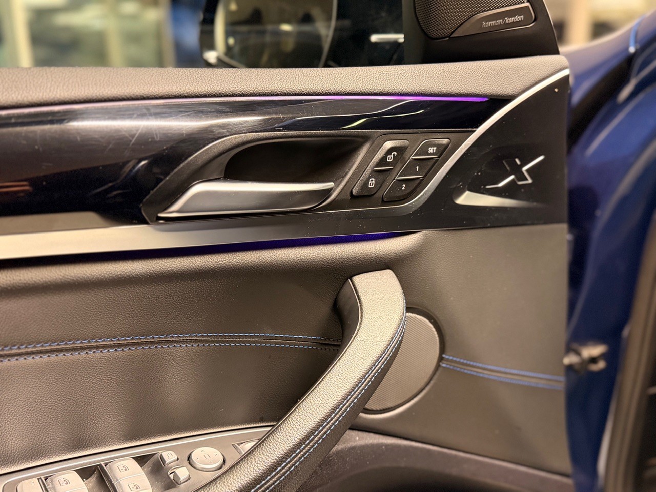 BMW X4 M40i Steptronic-image-15