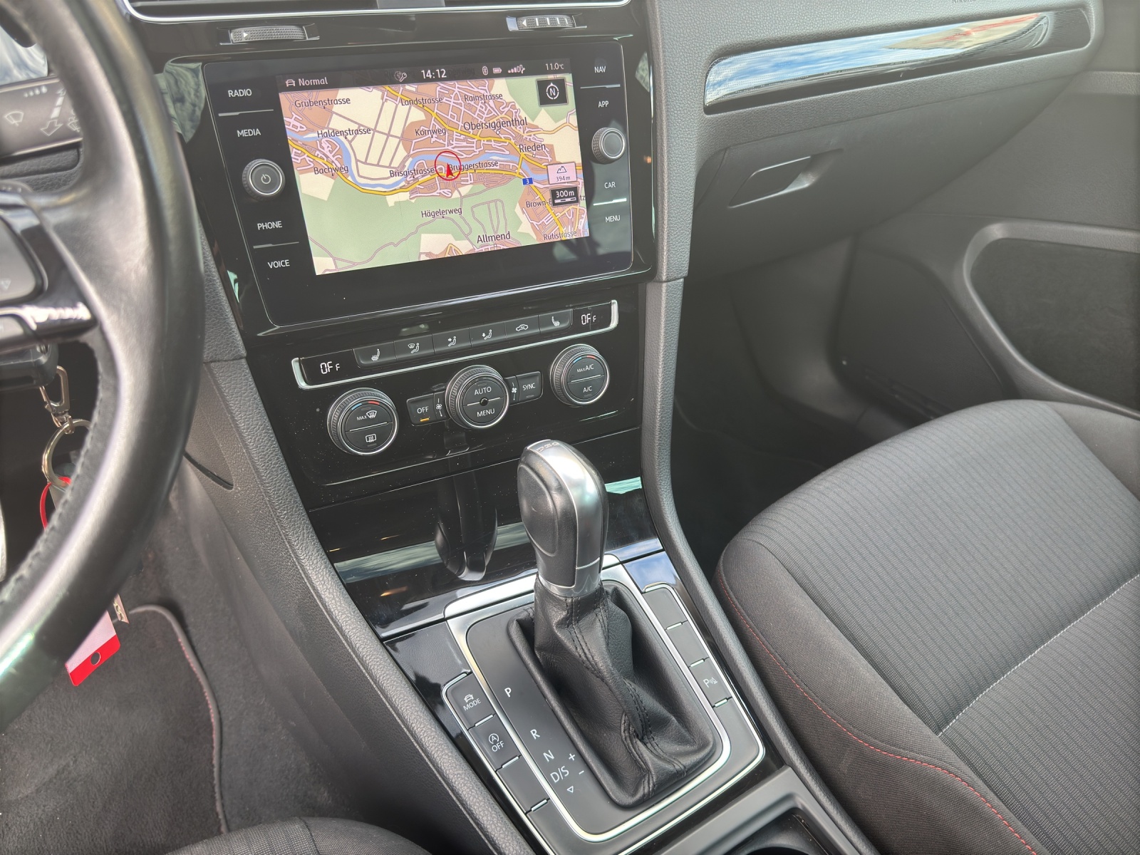 VW Golf 1.5 TSI EVO Comfortline DSG-image-10