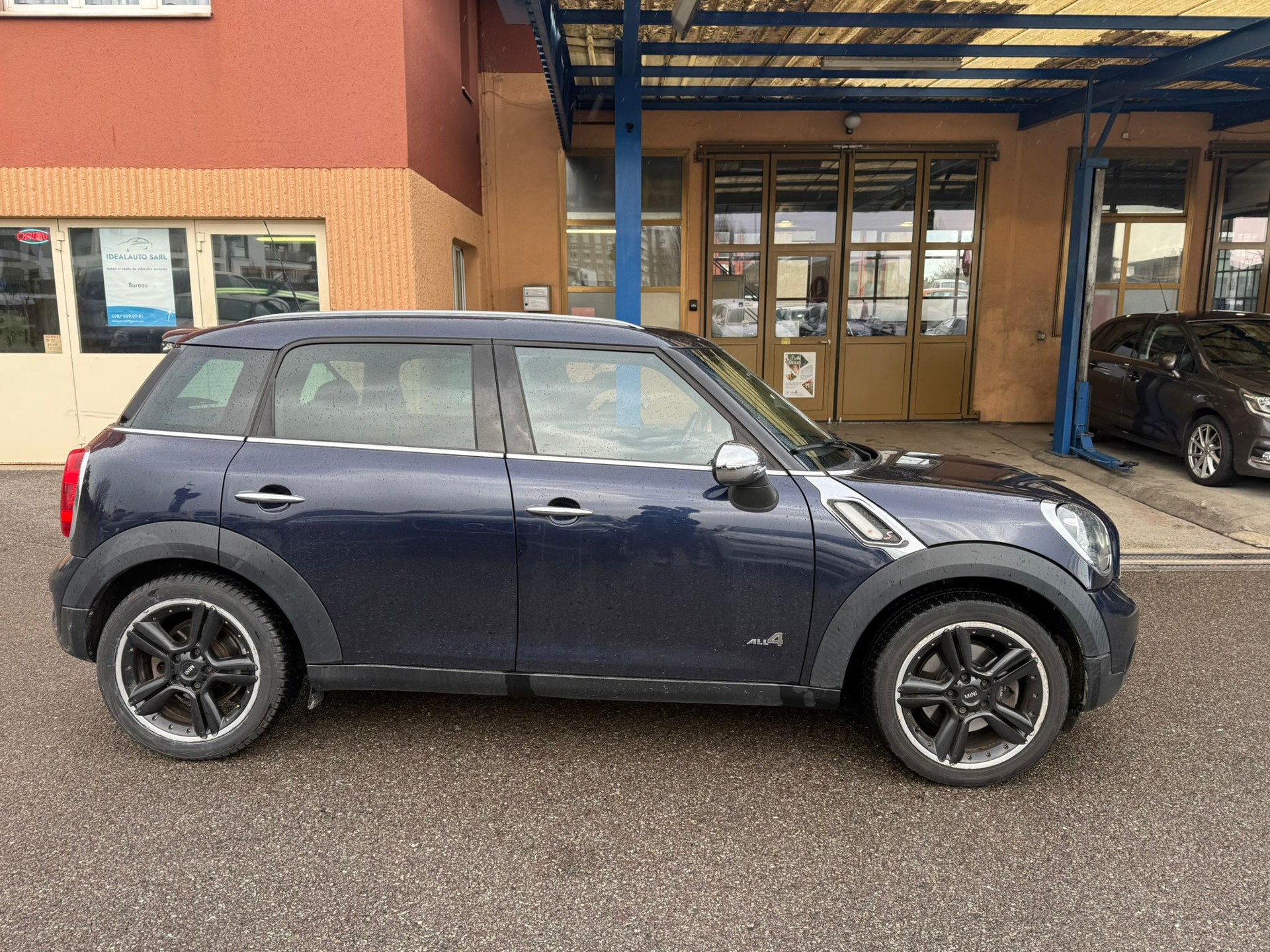 MINI Countryman Cooper S ALL4 Steptronic-image-3
