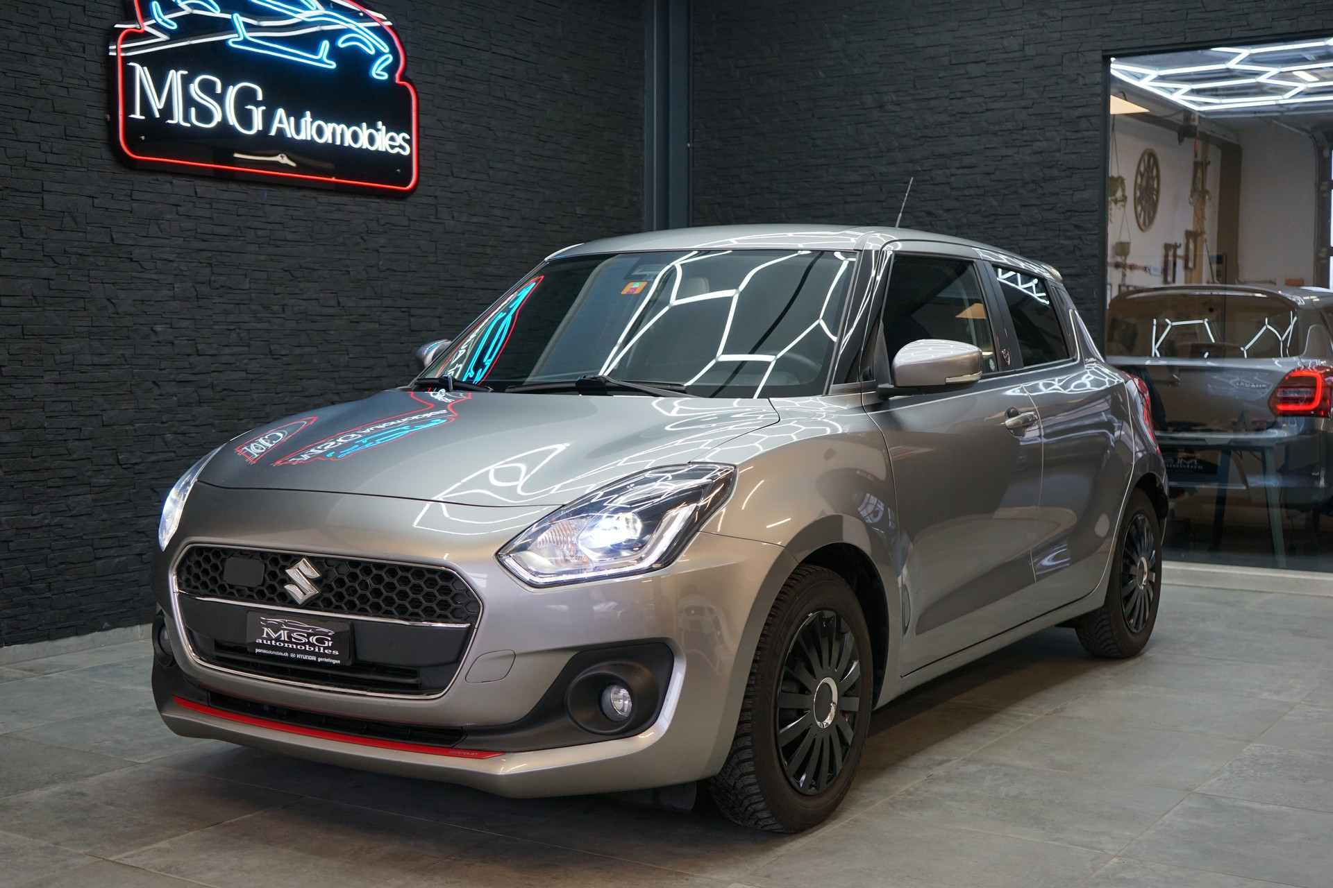 SUZUKI Swift 1.0 12V SHVS Sergio Cellano Top Hybrid-image-0