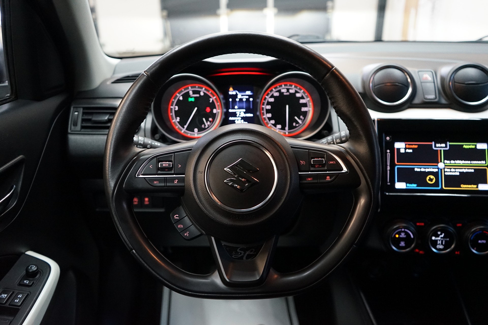SUZUKI Swift 1.0 12V SHVS Sergio Cellano Top Hybrid-image-7