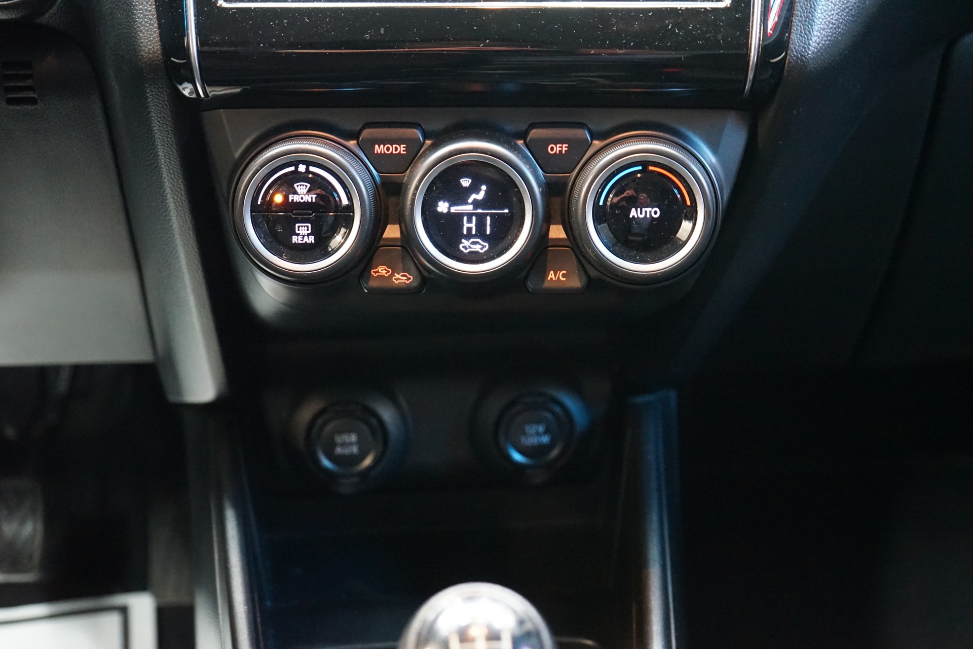 SUZUKI Swift 1.0 12V SHVS Sergio Cellano Top Hybrid-image-12