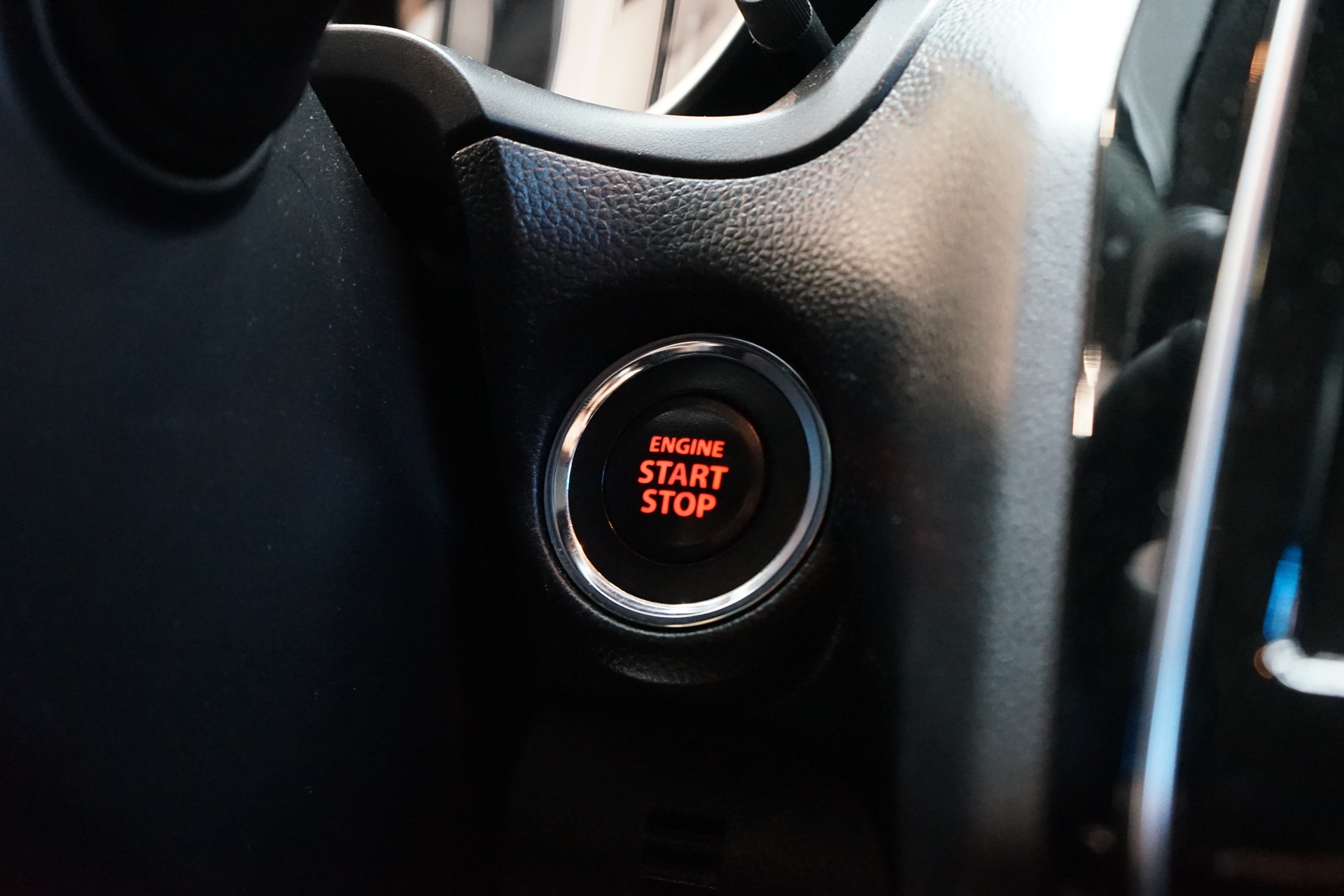 SUZUKI Swift 1.0 12V SHVS Sergio Cellano Top Hybrid-image-16