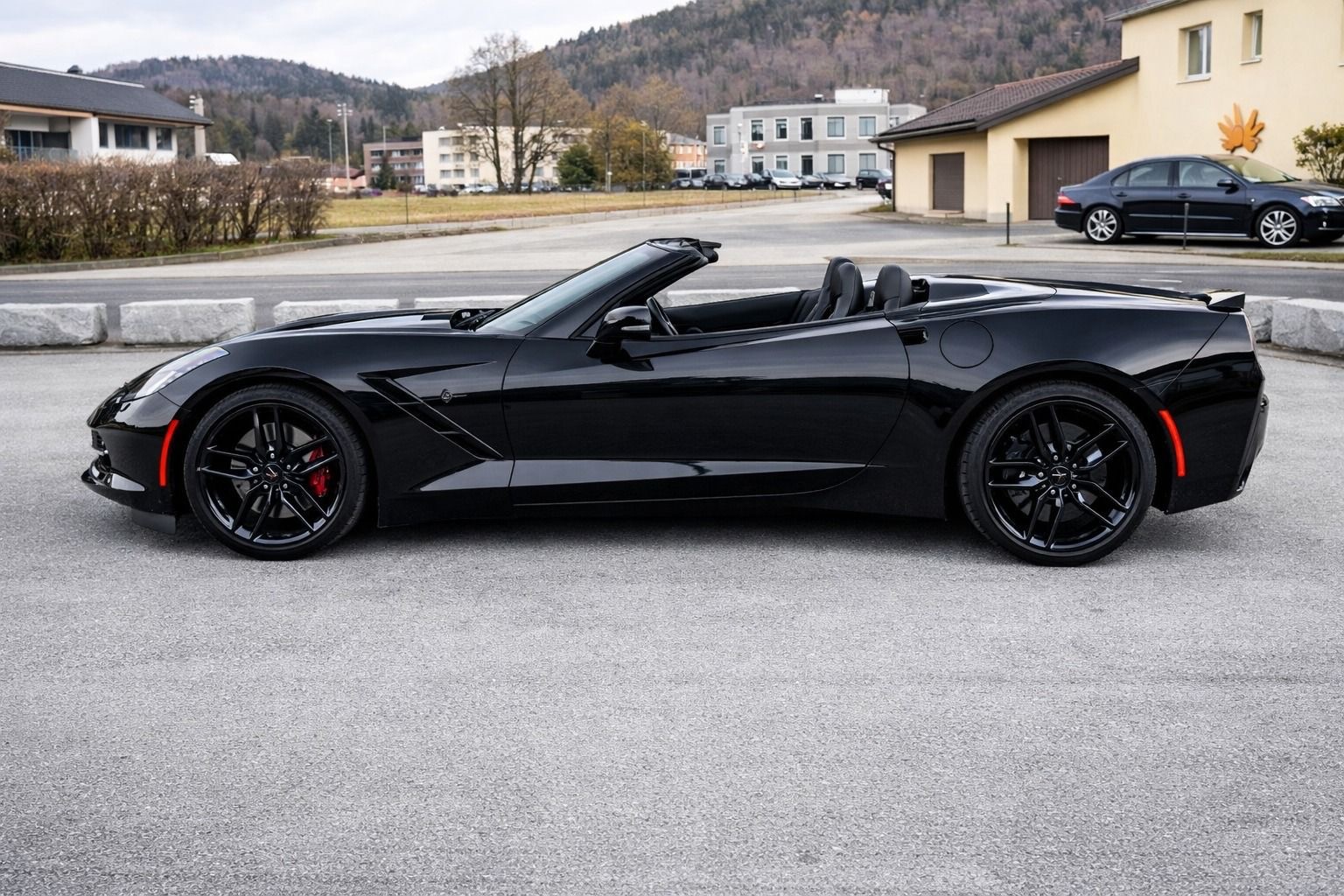 CHEVROLET Corvette Convertible Stingray-image-2