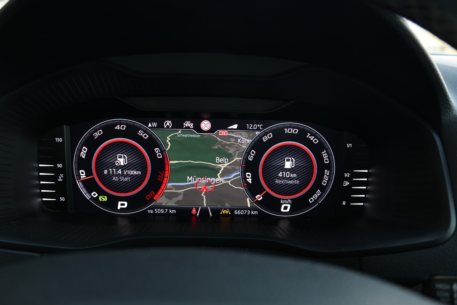 SKODA Karoq 2.0 TSI SportLine 4x4 DSG-image-10