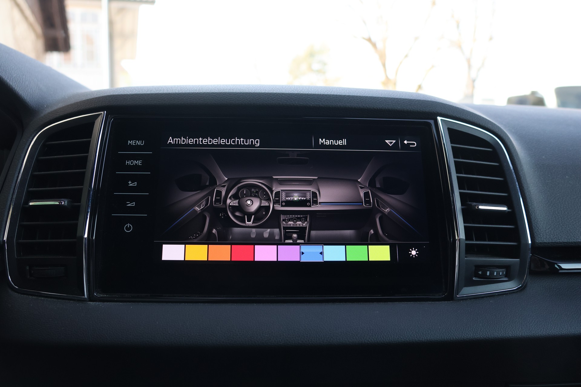 SKODA Karoq 2.0 TSI SportLine 4x4 DSG-image-26