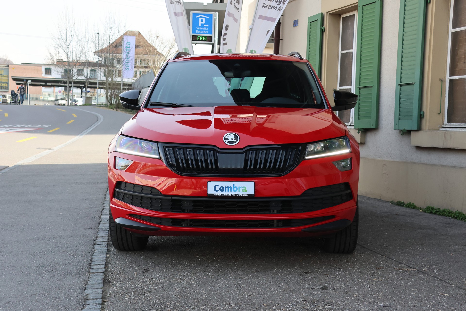 SKODA Karoq 2.0 TSI SportLine 4x4 DSG-image-1