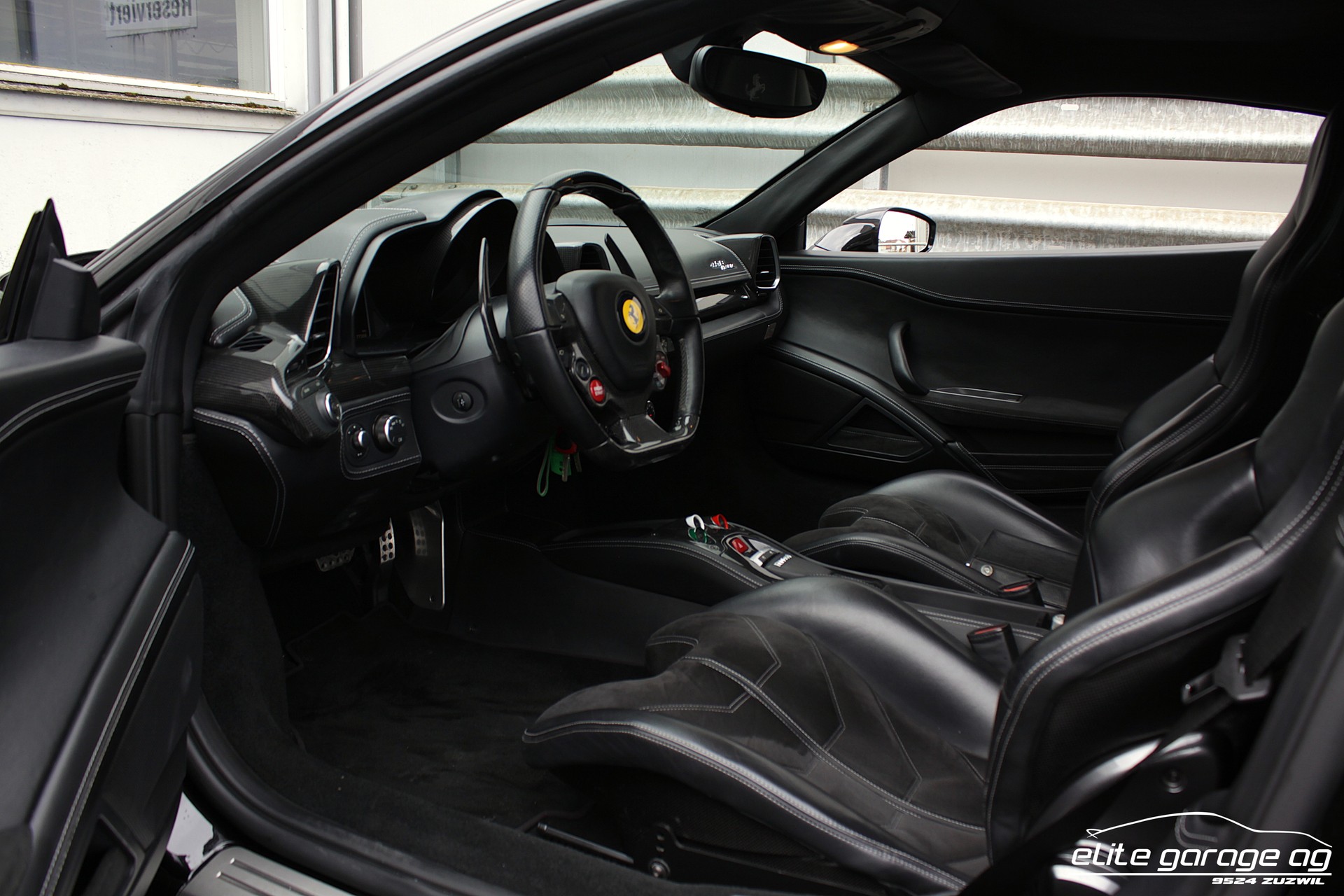 FERRARI 458 Italia 4.5 V8-image-13