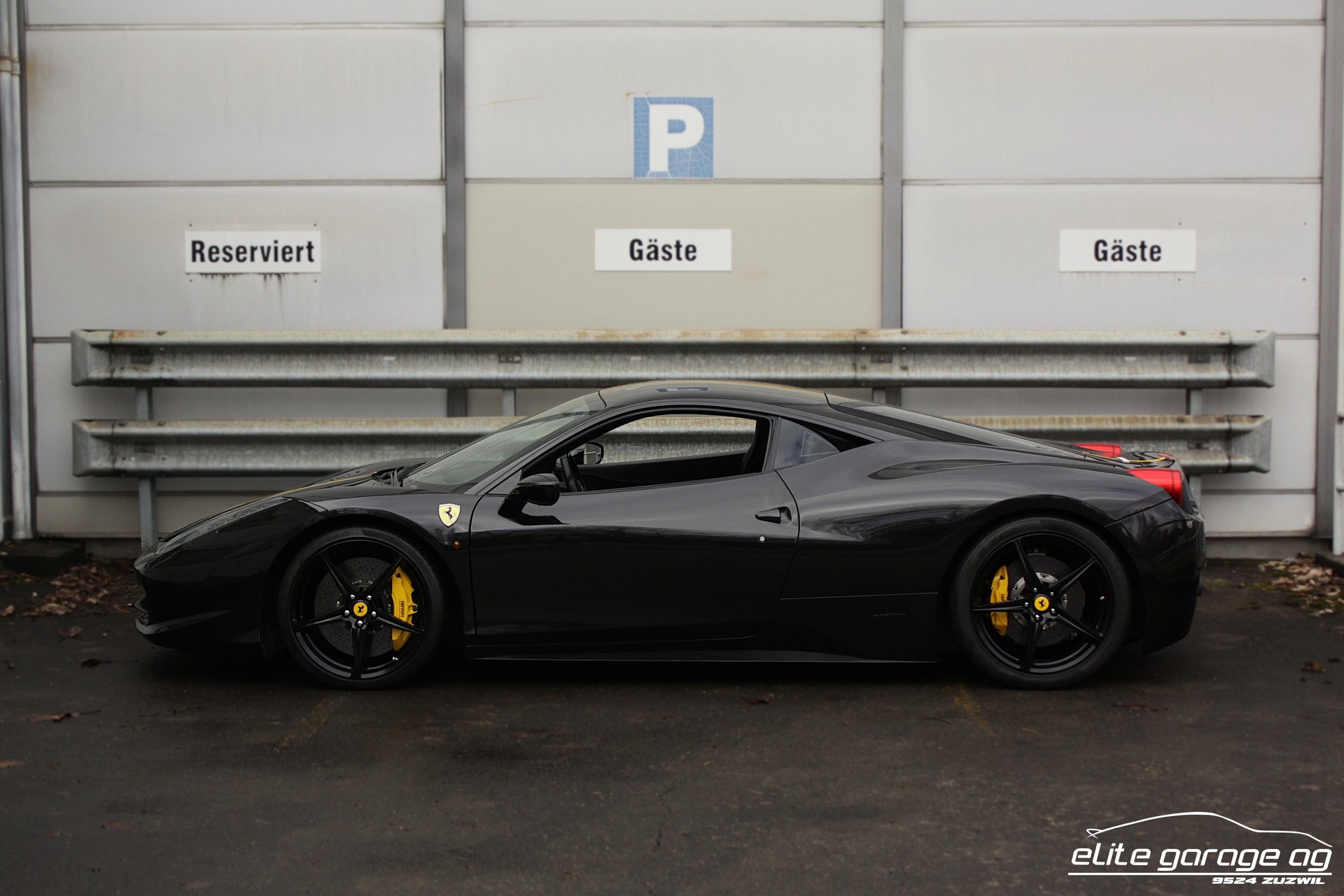 FERRARI 458 Italia 4.5 V8-image-1