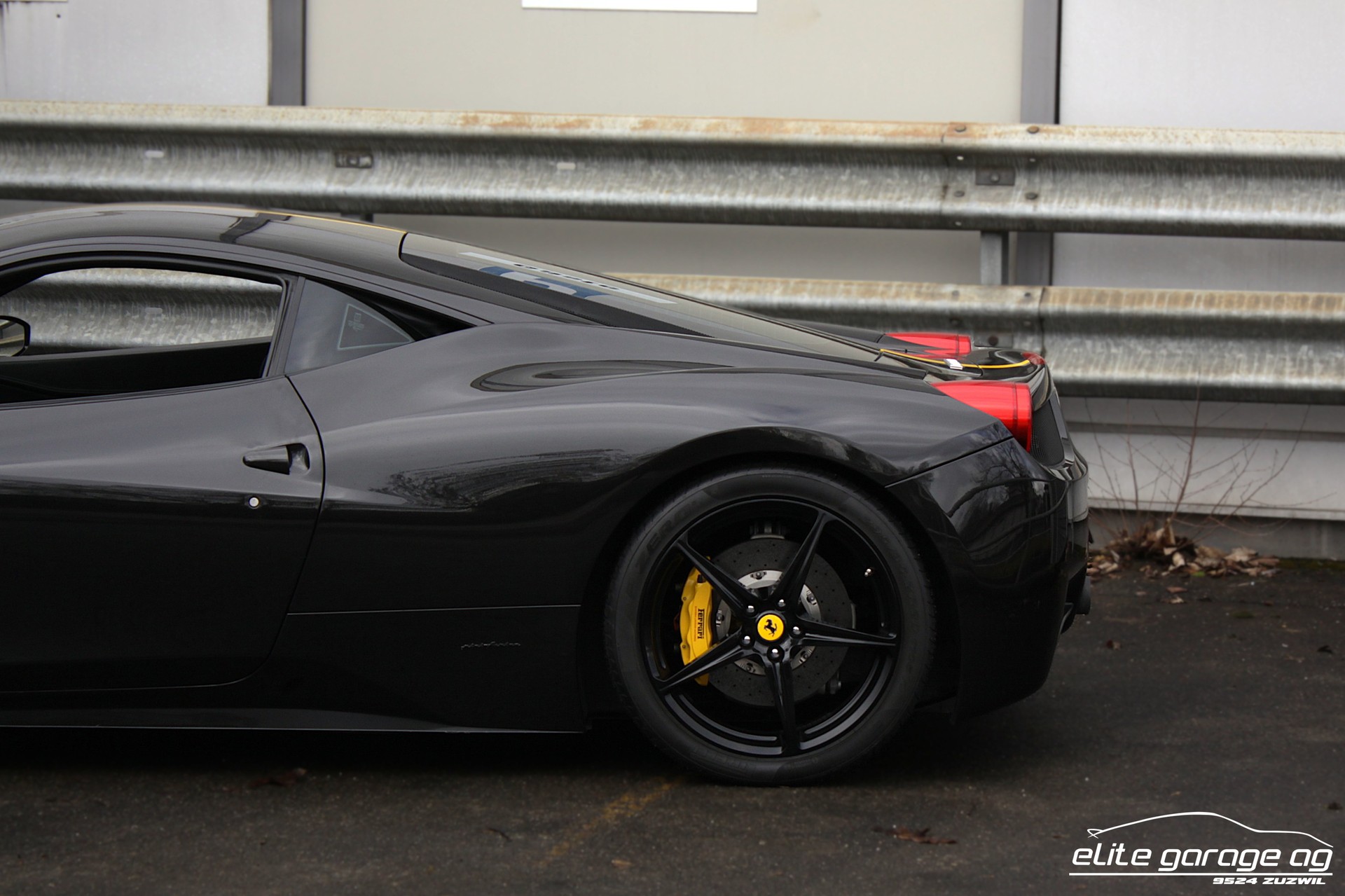 FERRARI 458 Italia 4.5 V8-image-12