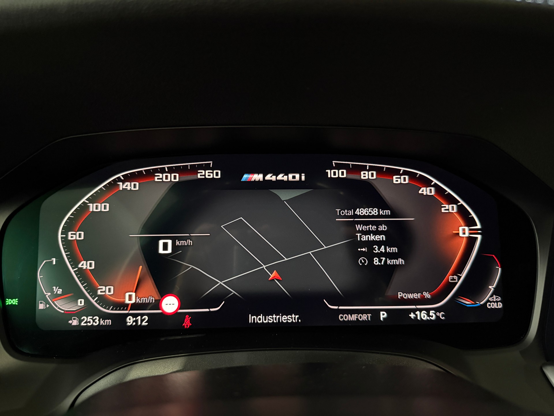 BMW M440i xDrive 48V Gran Coupé Steptronic-image-8