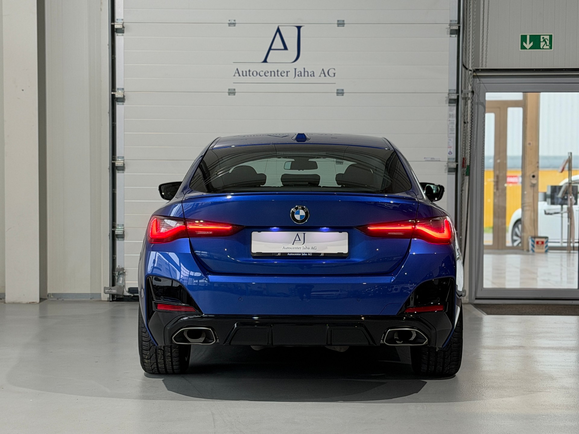 BMW M440i xDrive 48V Gran Coupé Steptronic-image-21