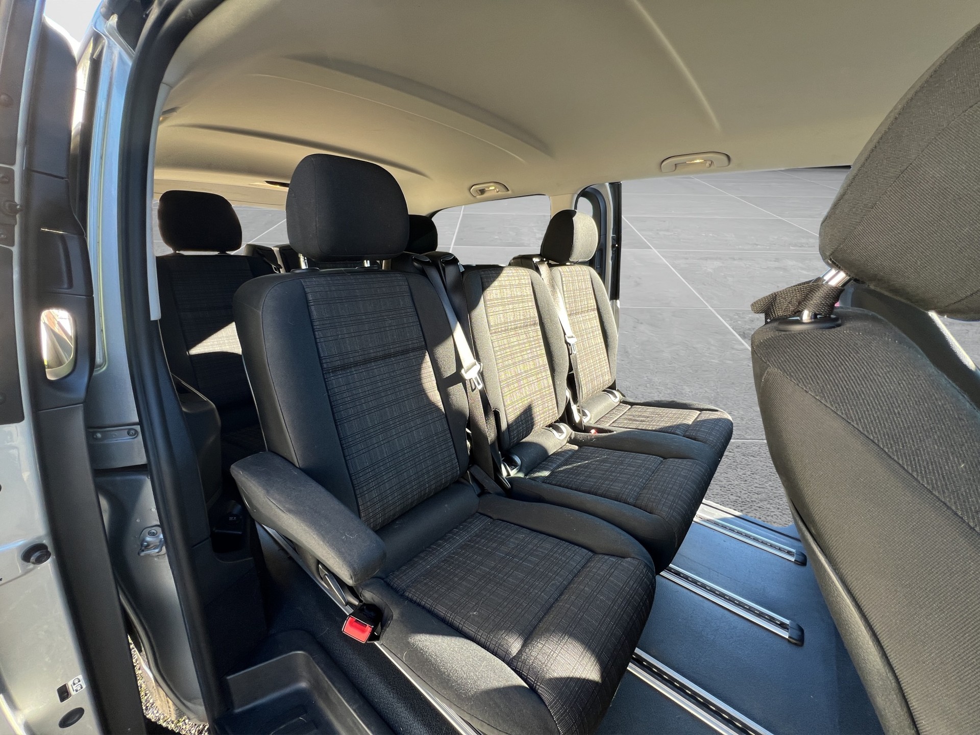 MERCEDES-BENZ Vito 116 combi L 2.2 CDI BlueT Select-image-15